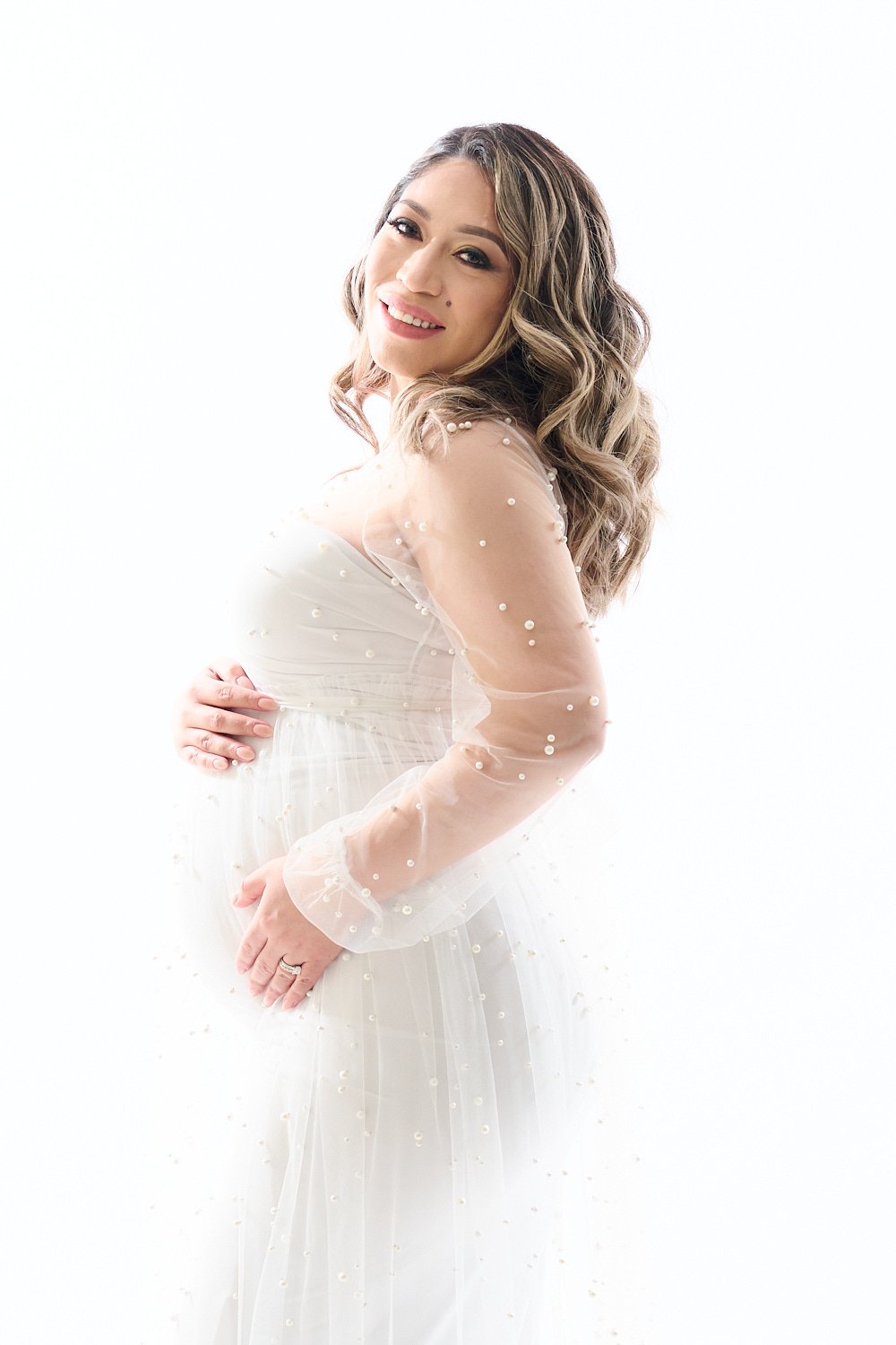 Diana-Maldonado-expecting-mother-maternity-pregnant-2023-06-03-Shoott-Studio-40805.jpg