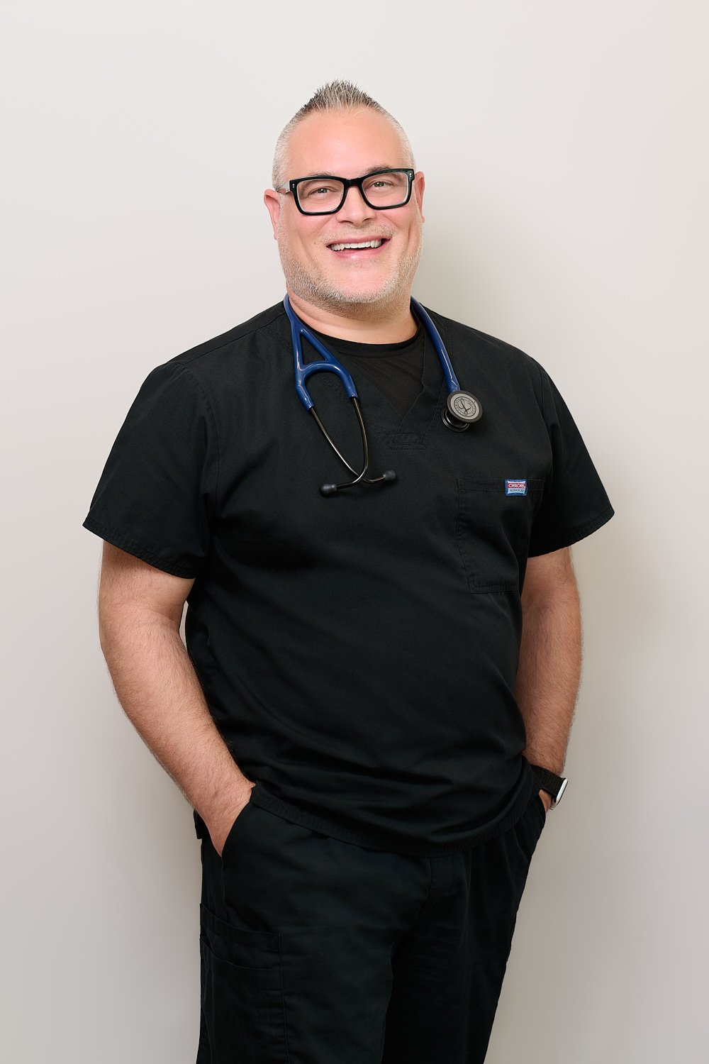 True-Animal-Vet-business-headshot-team-doctor-20241022-Z900016-r1.jpg