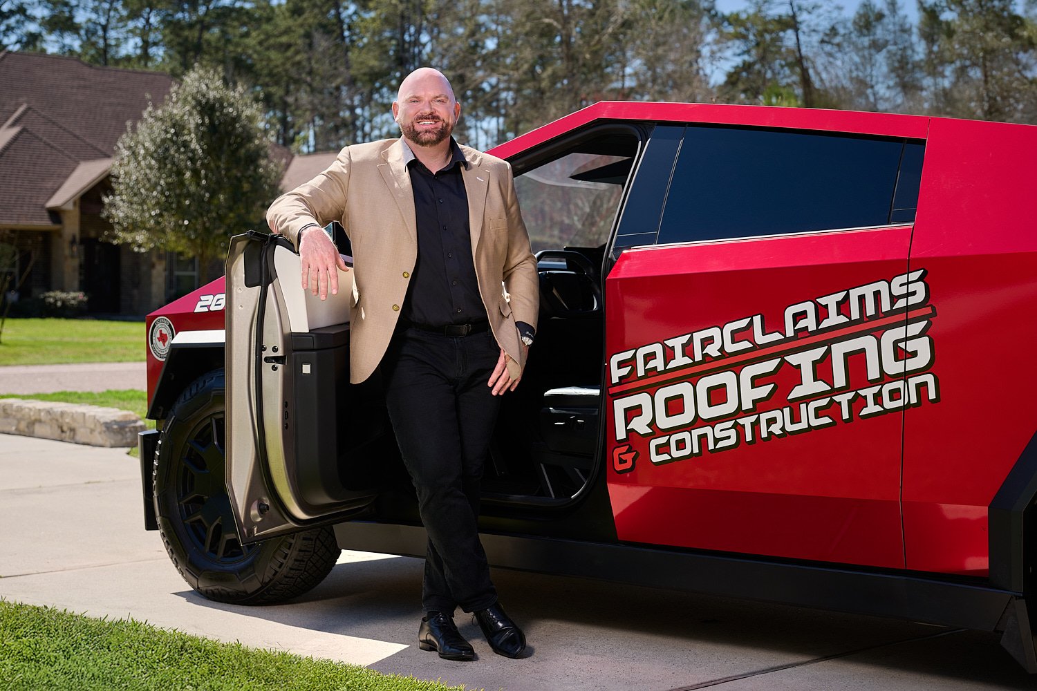 Justin-ONeal-Living-Magazine-Roofing-gutters-20250310_Z910838-R1 1.jpg