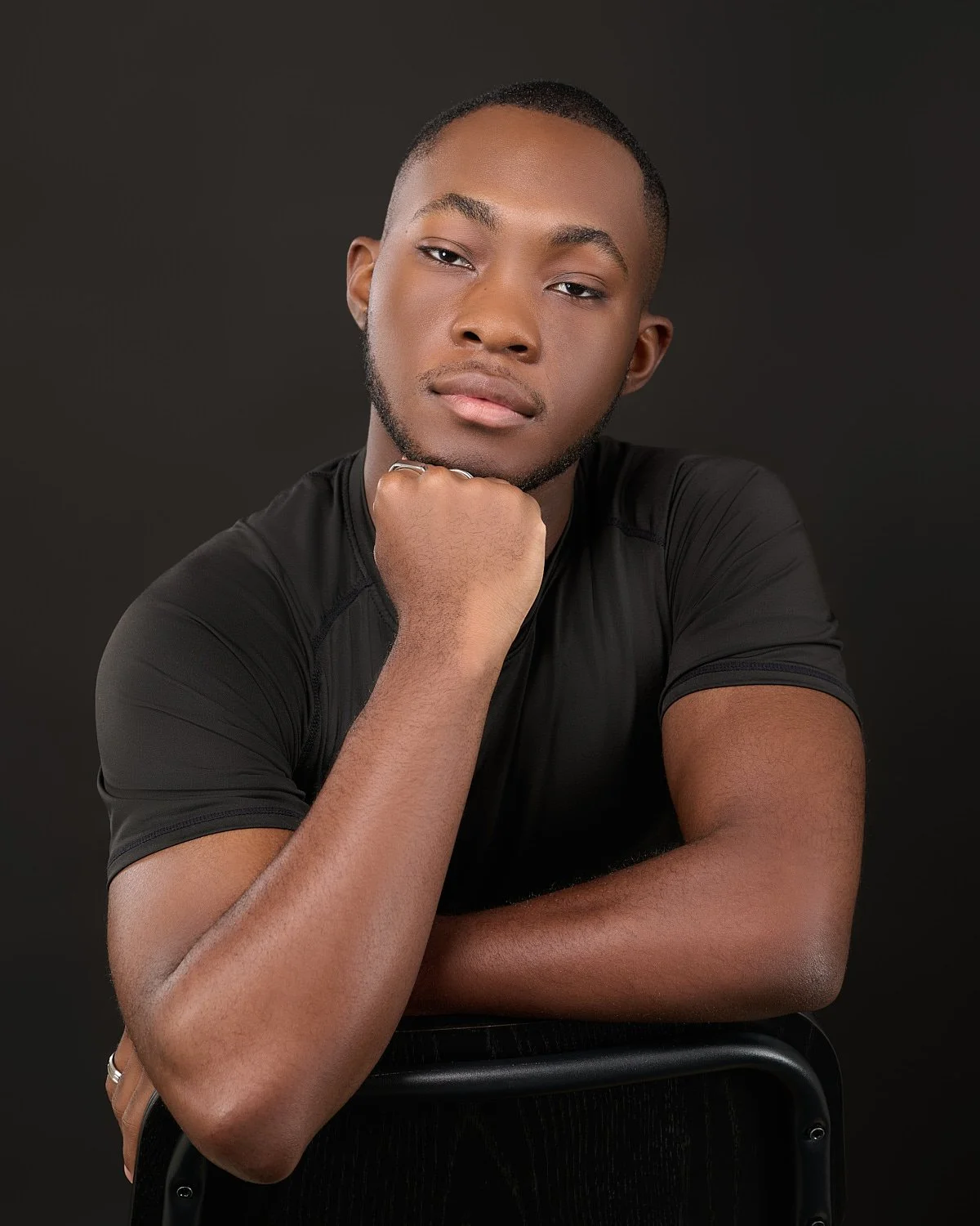 Christopher-Wingard-high-school-senior-guy-studio-20250919-Z900437-R1.jpg
