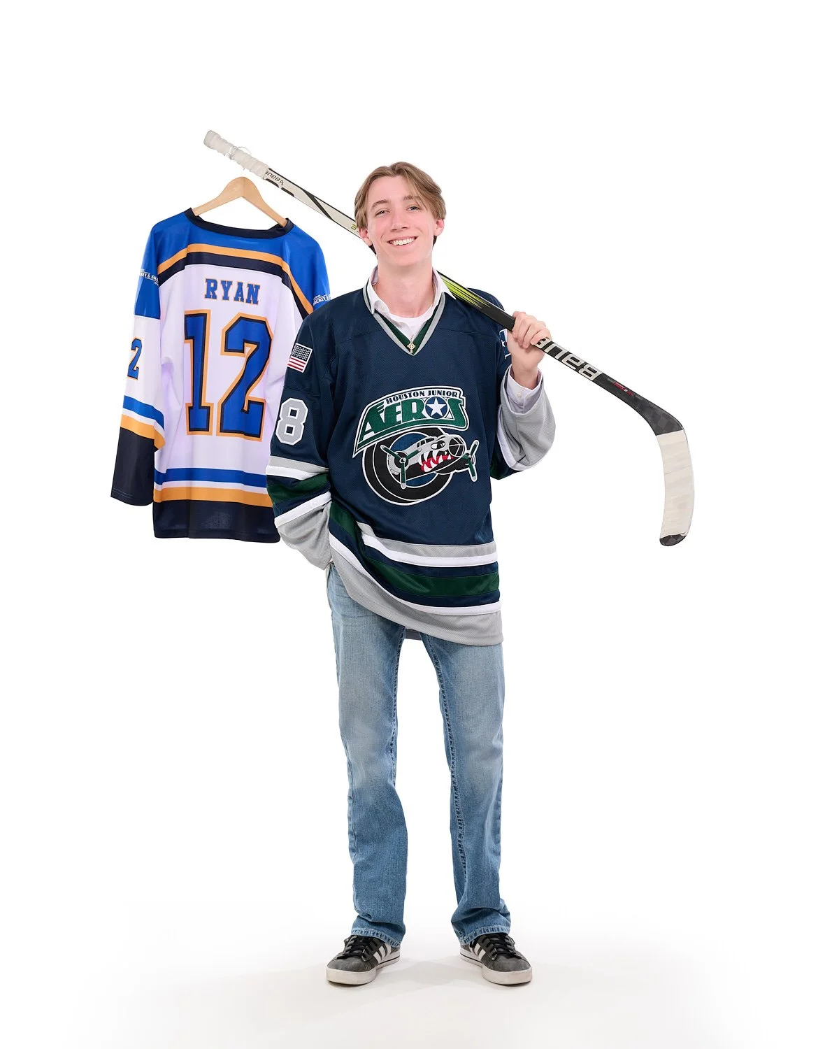 William-Ryan-high-school-senior-guy-car-subaru-20250827_Z912050-R1 1.jpg