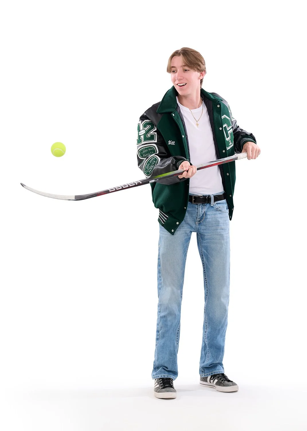 William-Ryan-high-school-senior-guy-car-subaru-20250827_Z912486-R1.jpg