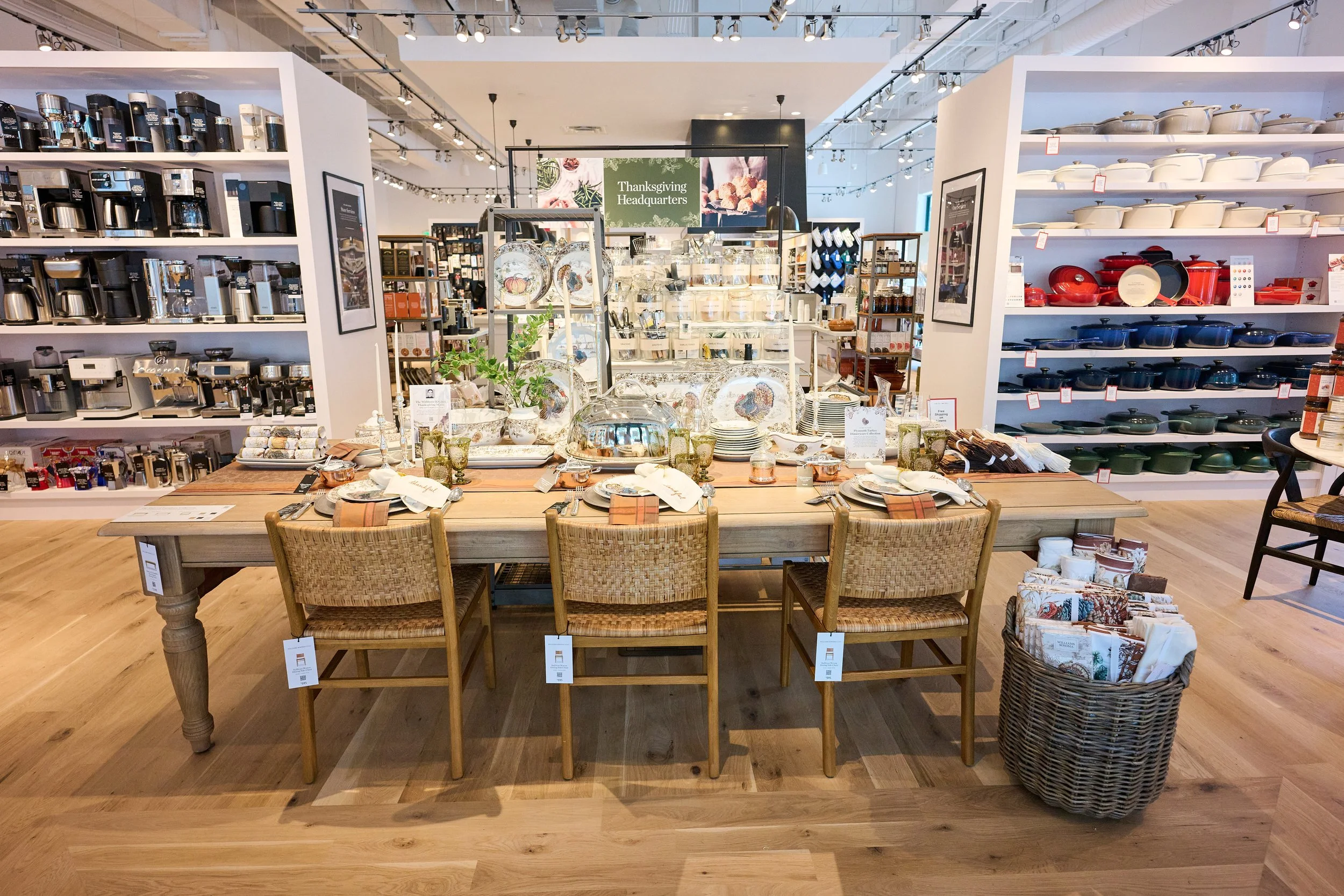 joyofthemomentphotography-Williams-Sonoma-20260917_Z912461.jpg