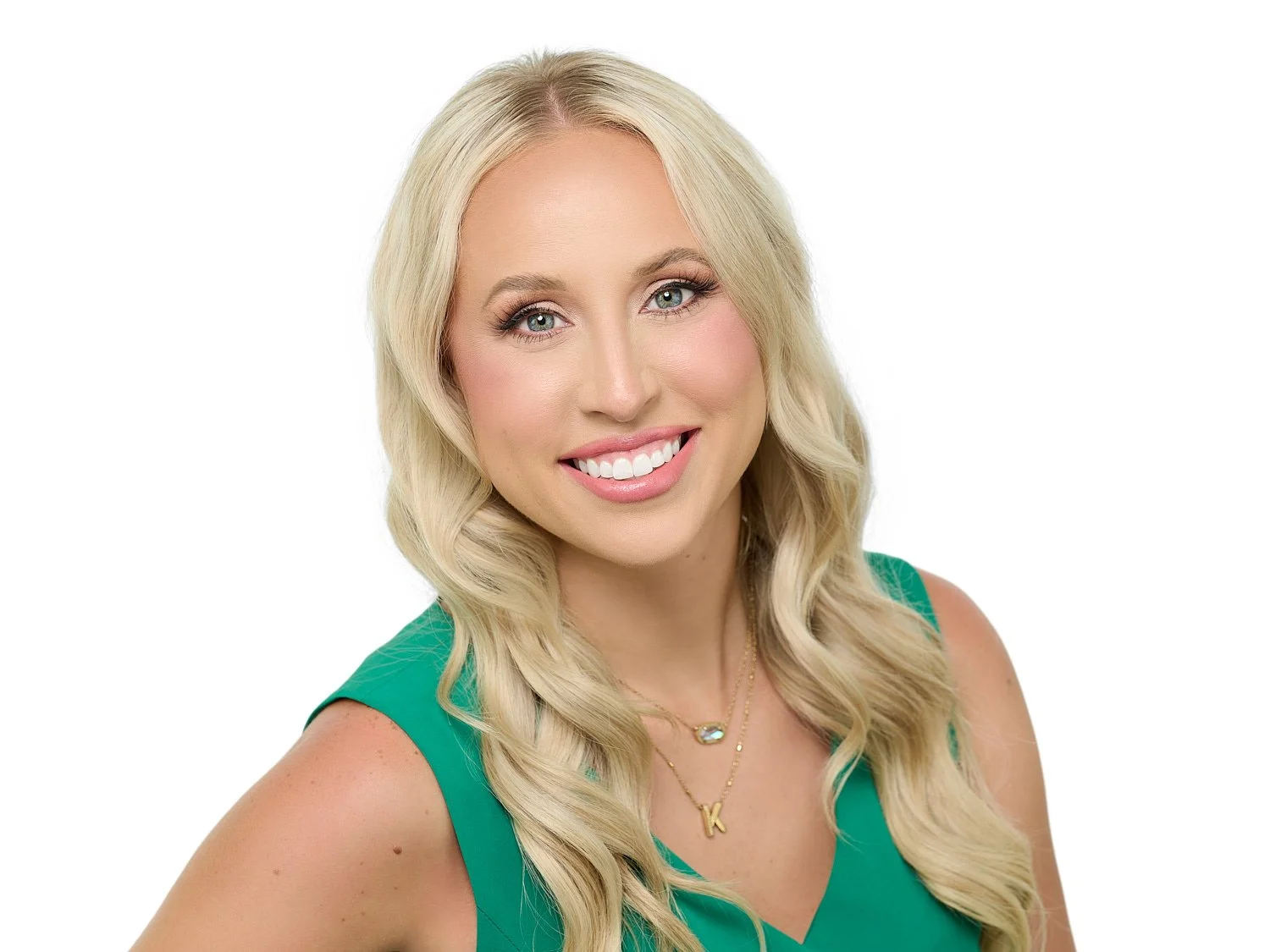 13/25 compelling reasons to update your headshot