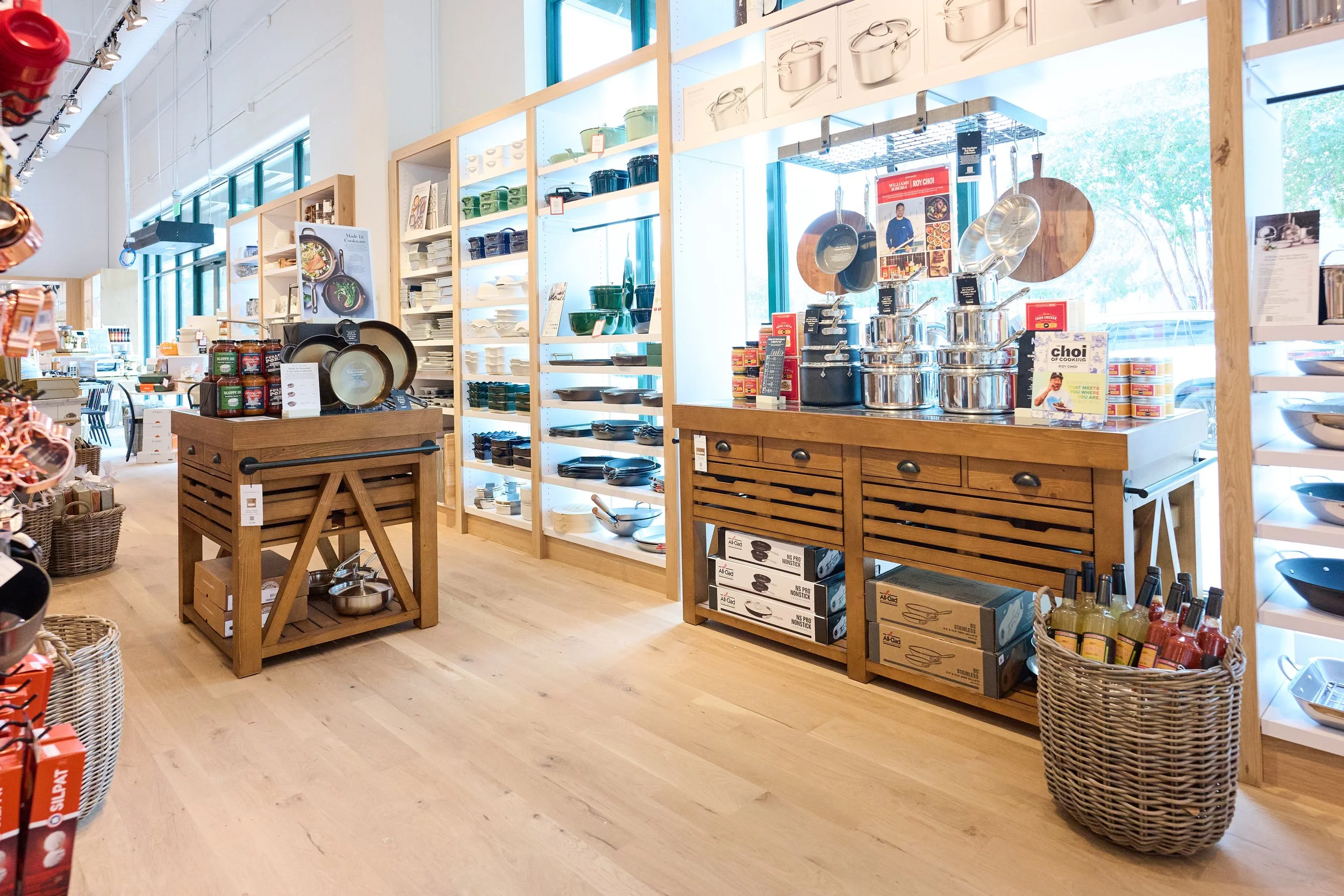 joyofthemomentphotography-Williams-Sonoma-20260917_Z912444.jpg