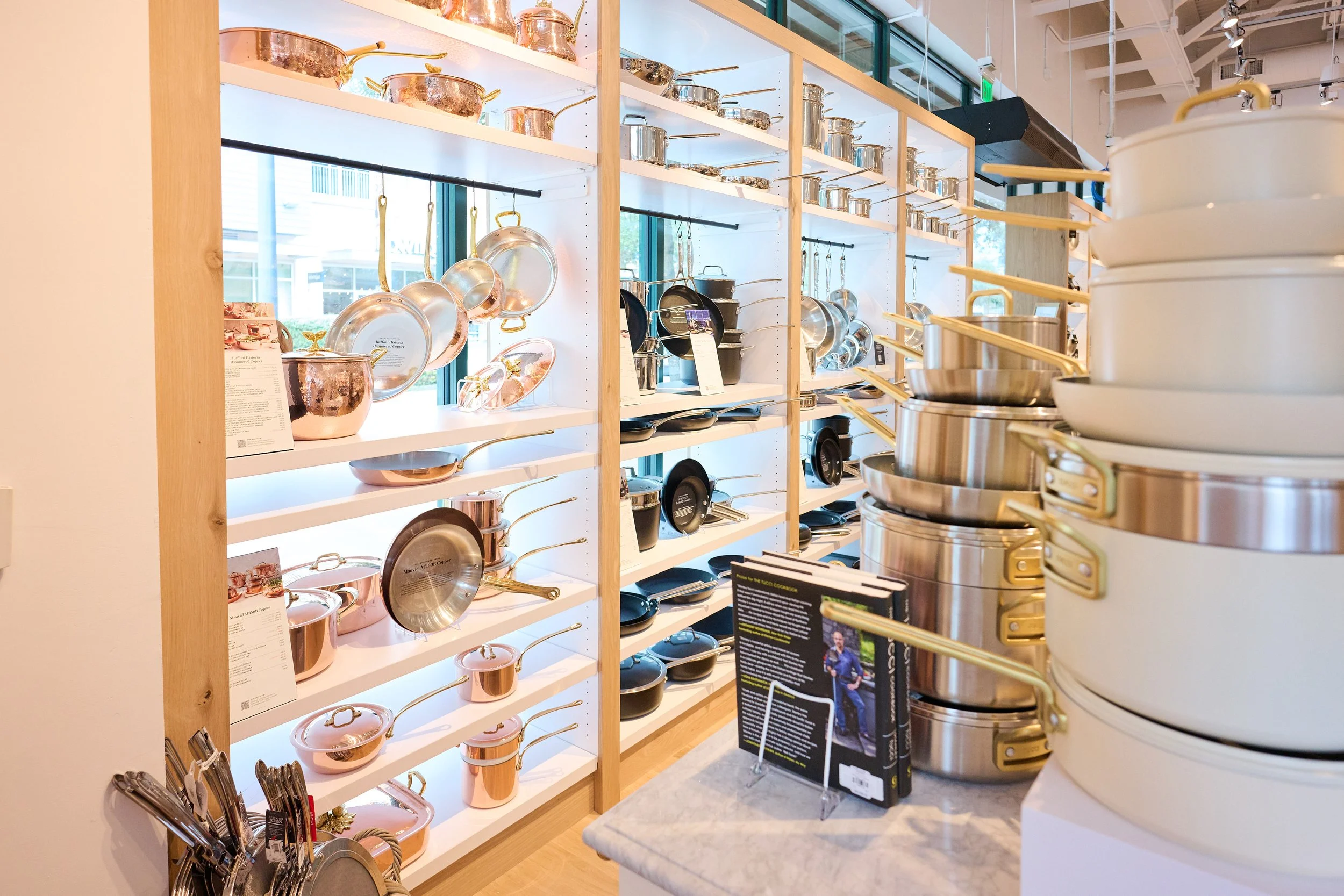 joyofthemomentphotography-Williams-Sonoma-20260917_Z912453.jpg