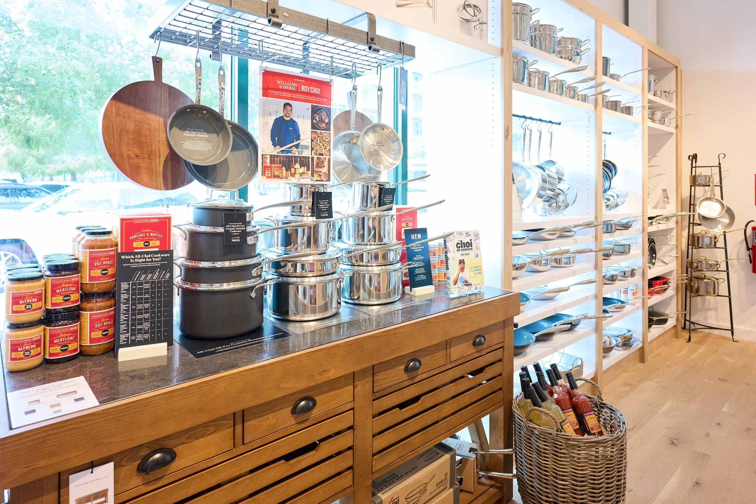 joyofthemomentphotography-Williams-Sonoma-20260917_Z912451.jpg