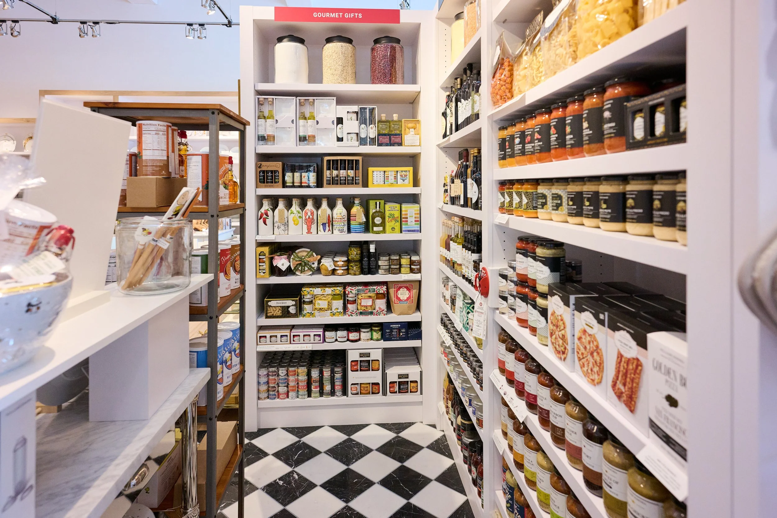 joyofthemomentphotography-Williams-Sonoma-20260917_Z912499.jpg