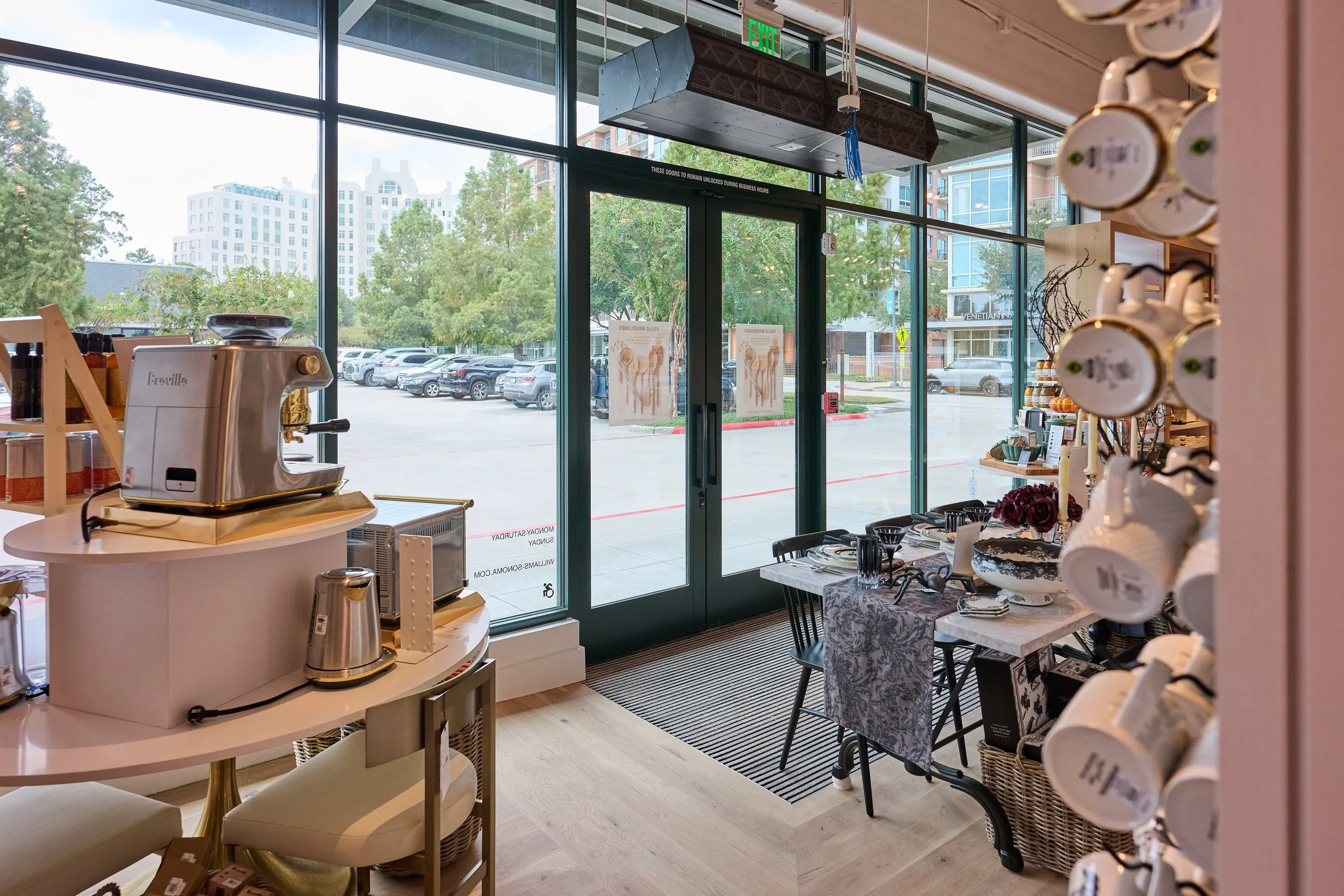 joyofthemomentphotography-Williams-Sonoma-20260917_Z912587.jpg