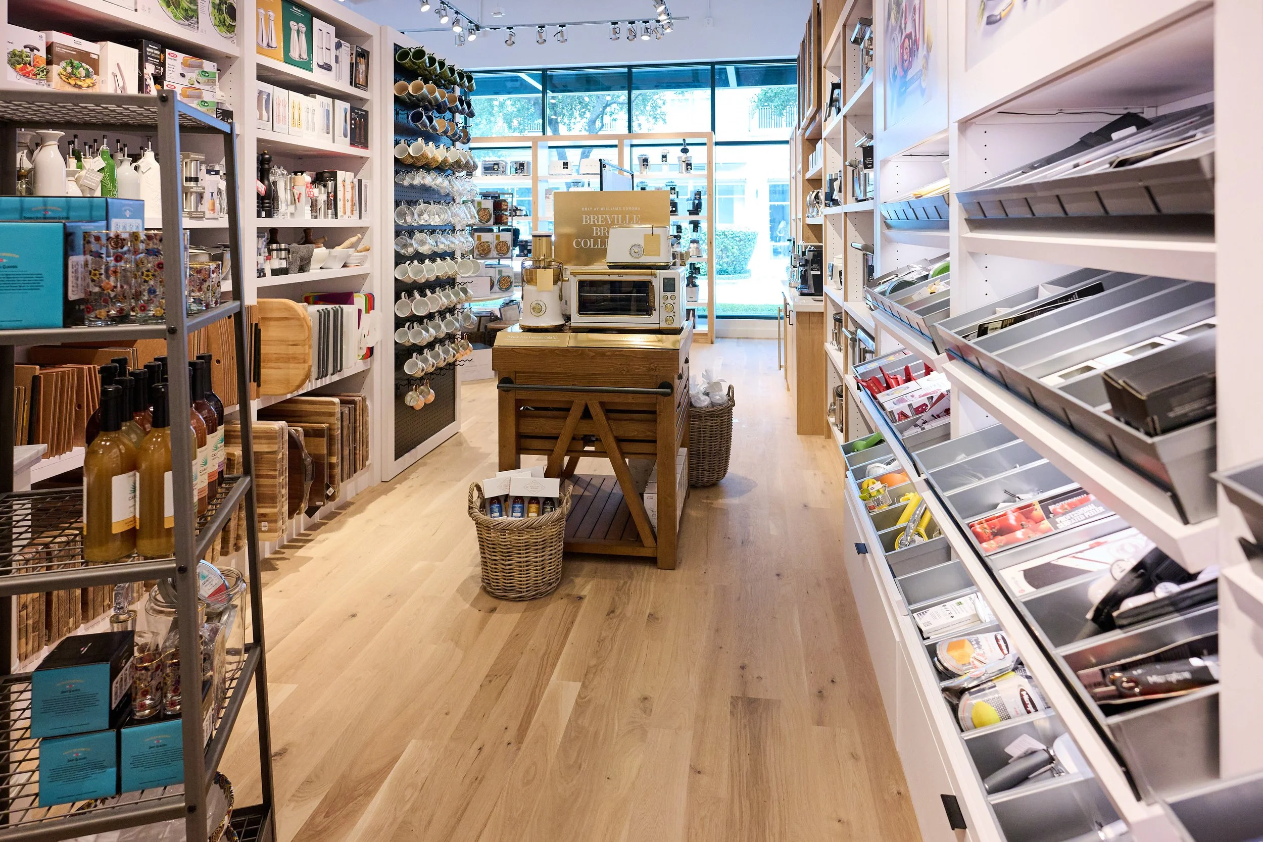 joyofthemomentphotography-Williams-Sonoma-20260917_Z912482.jpg