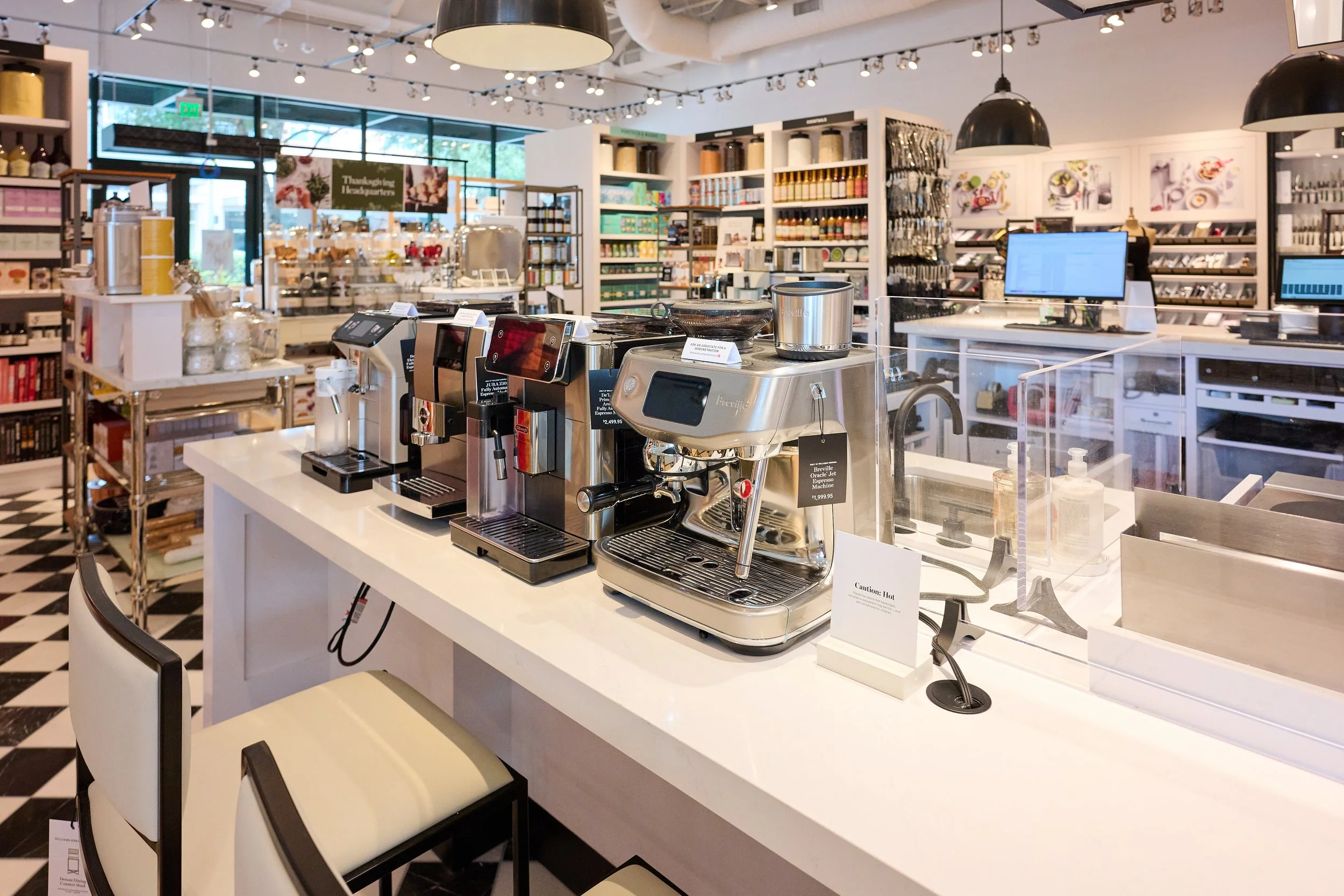 joyofthemomentphotography-Williams-Sonoma-20260917_Z912521.jpg