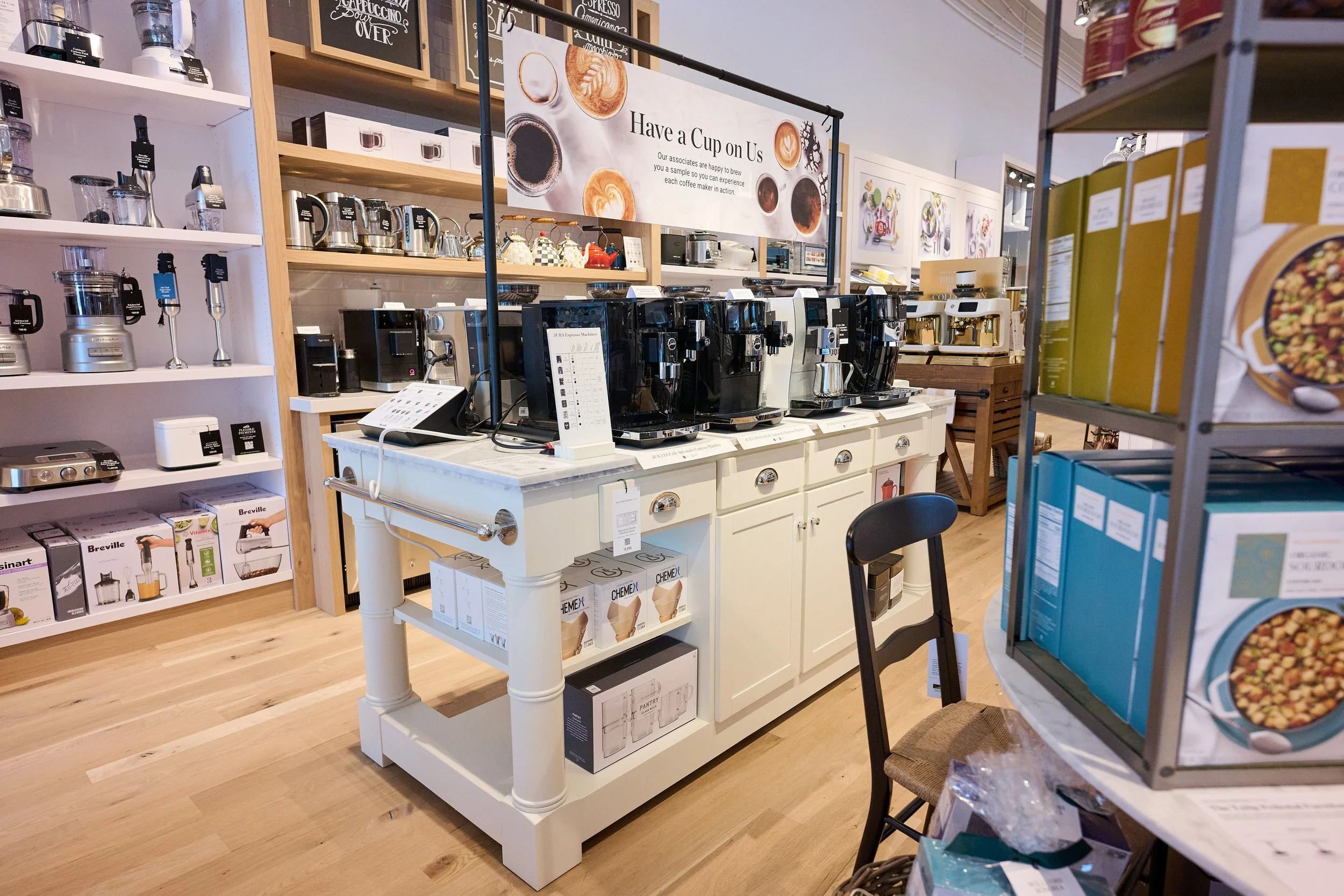 joyofthemomentphotography-Williams-Sonoma-20260917_Z912467.jpg