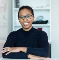 Jasmine came to Leo Burnett for a one day crash course on all things social. She was engaging, funny and filled with useful tips to help our brands make the most out of our social campaigns. If you can catch her, her trainings are well worth it.