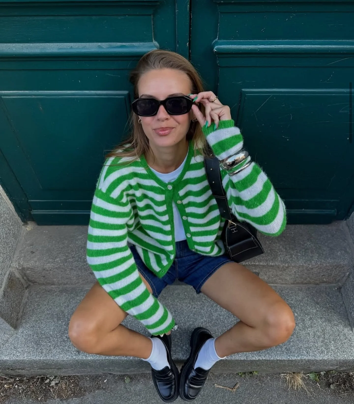 Sweater weather perfection in the VITOW stripe ☘️ @americanvintage_officiel