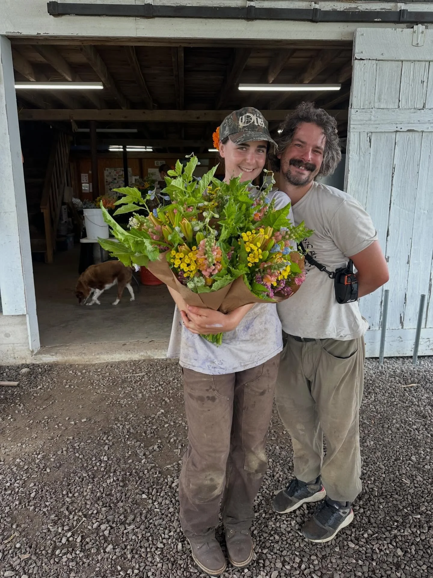Still looking for the perfect gift for someone special? 

How about fresh-cut organic flowers all summer long? 
Our Flower CSA is the gift that keeps on blooming and supports your local farm too! Link in our bio

#valentinesday #valentinesflowers #or