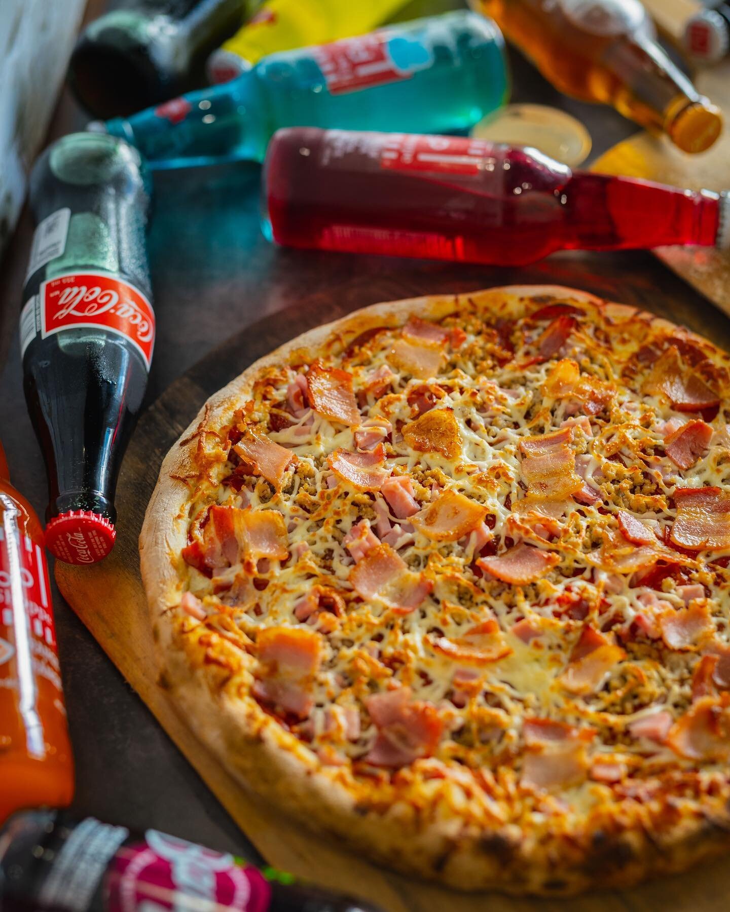 Hey St. Thomas! Whatcha up to today? Anything exciting? We can make your day better if you&rsquo;re interested 😀 Come hang out with us!
🍕
We&rsquo;re here 3-8 tonight. See you soon!
🍕 
📞 (519) 633-9393 
📍 9 Princess Ave, St. Thomas ON N5R 3V3 
?