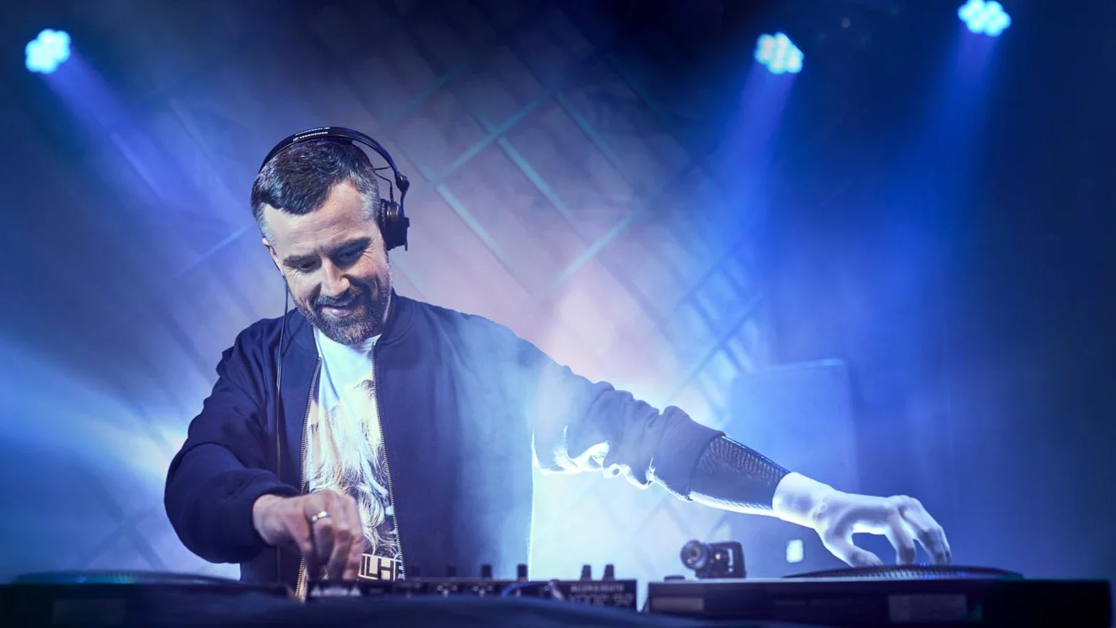 Tearing Off Labels: Bertolt – Life Without Limitations