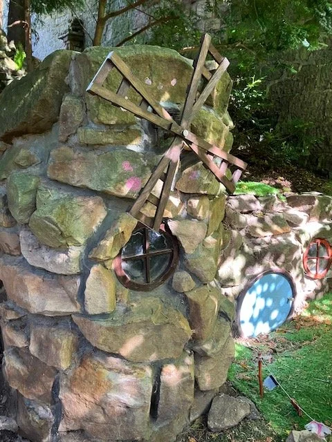 Pollok park repaired Windmill.jpg