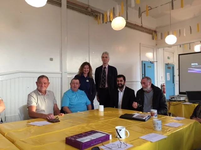 Signing of the lease for 31 Arngask Road - Dec 2017