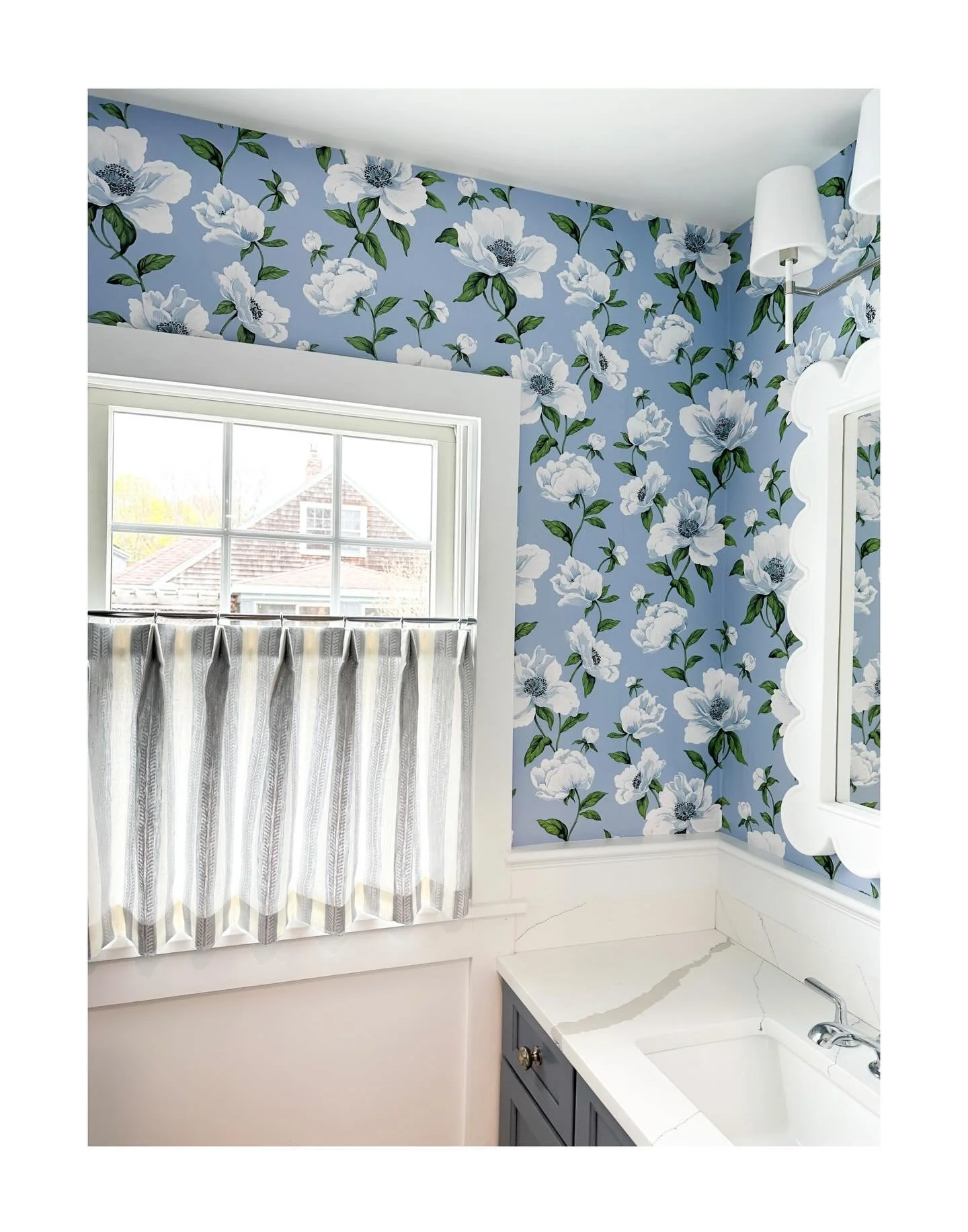 Powder Room details!