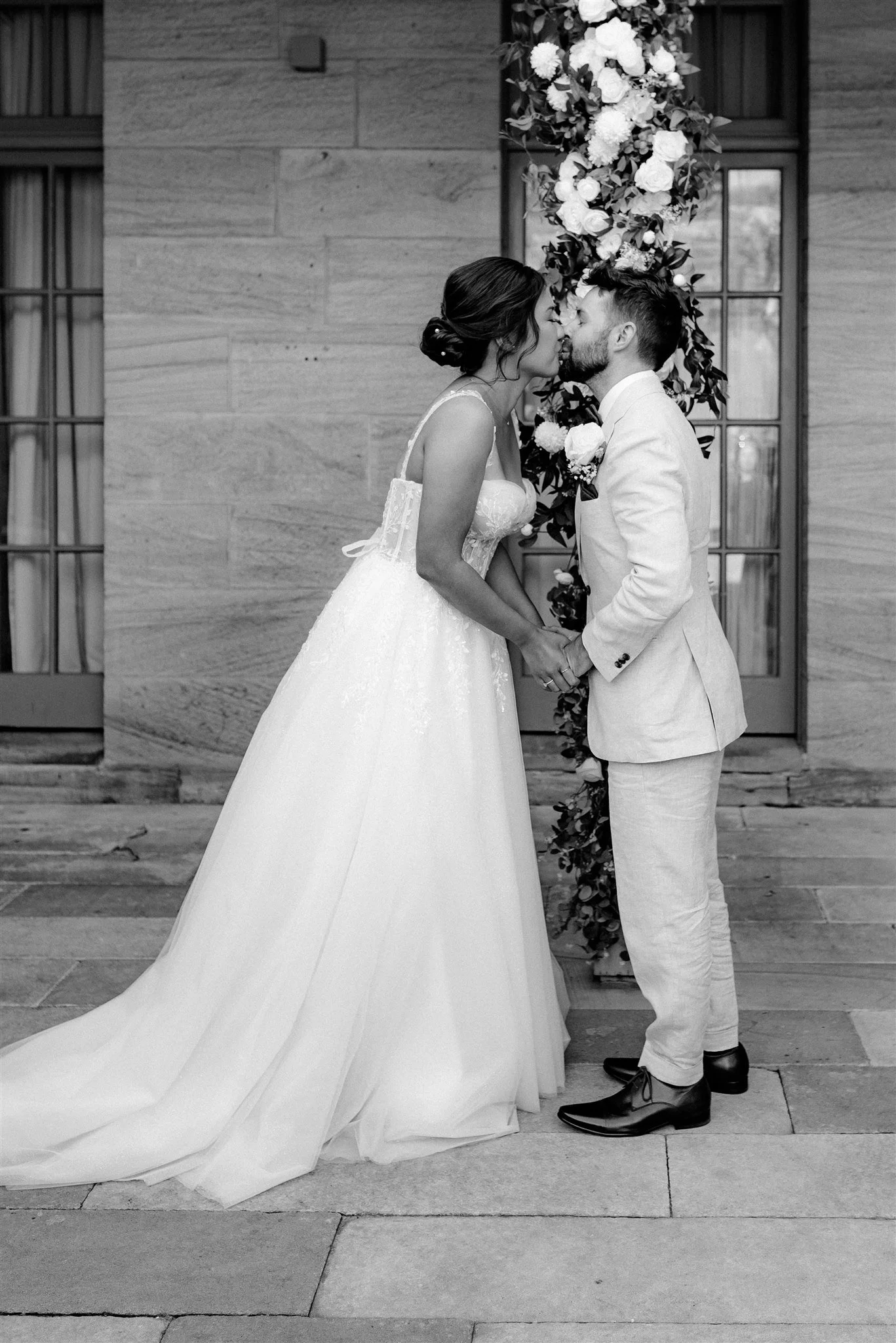 PhotographyByRenata-22-M&R-Gunners-Barracks-Wedding-236.jpg