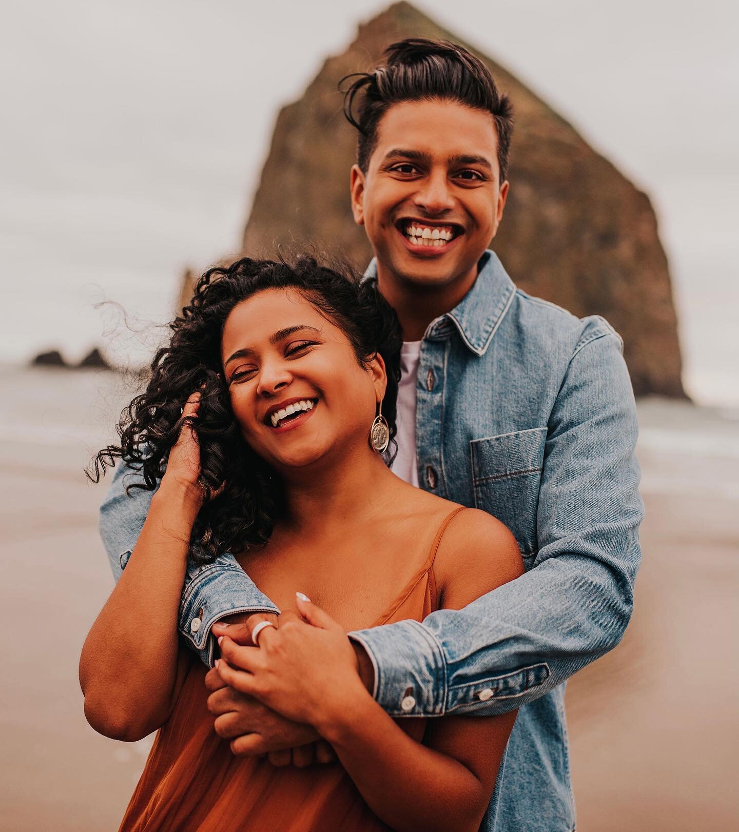 A beautiful overcast day at Cannon Beach spent with my Giveaway winners @clarisaface &amp; @funkydunkle ! 🥰 How freaking adorable are these two together?! 🧡
