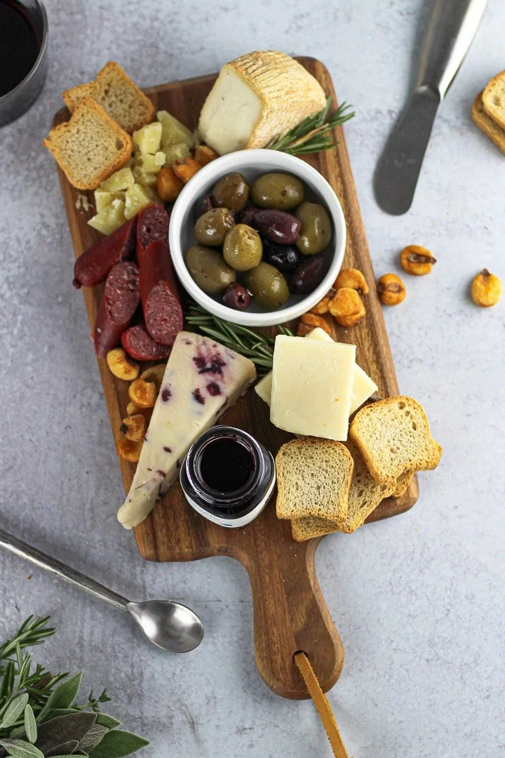 finished-simple-cheese-board-for-two-ideas.jpeg