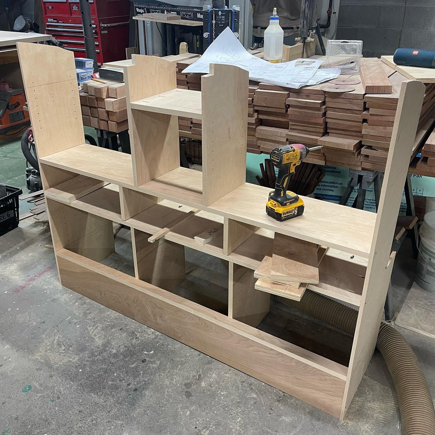 Making progress on the cabin storage. This is everything but the sliding doors and drawers pretty much. 

Initially I had it in the teardrop to make sure it all fit, but now I&rsquo;m finishing it outside to be installed as one piece. 

It&rsquo;s al