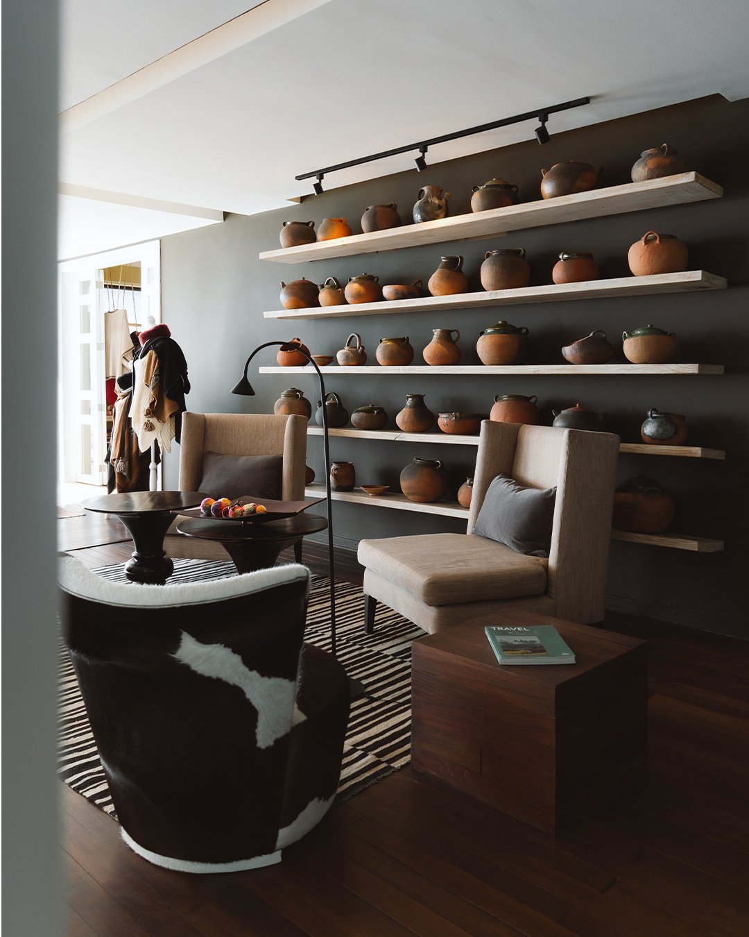Lobby_2.jpg