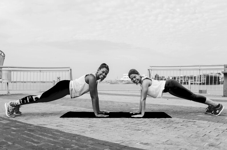 Planking+Friends.jpg