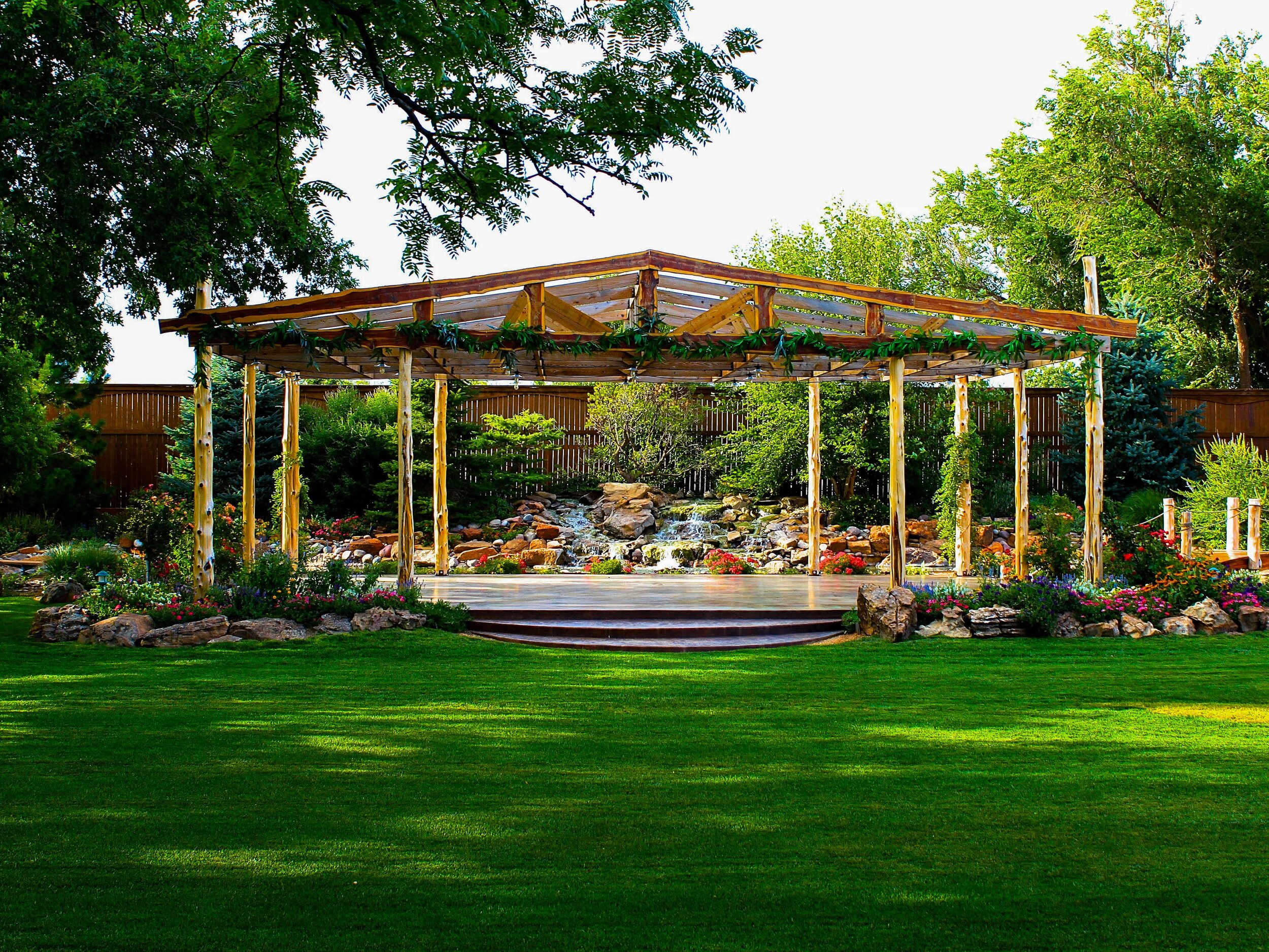 The Resplendent Garden | Garden Wedding Venue Amarillo TX
