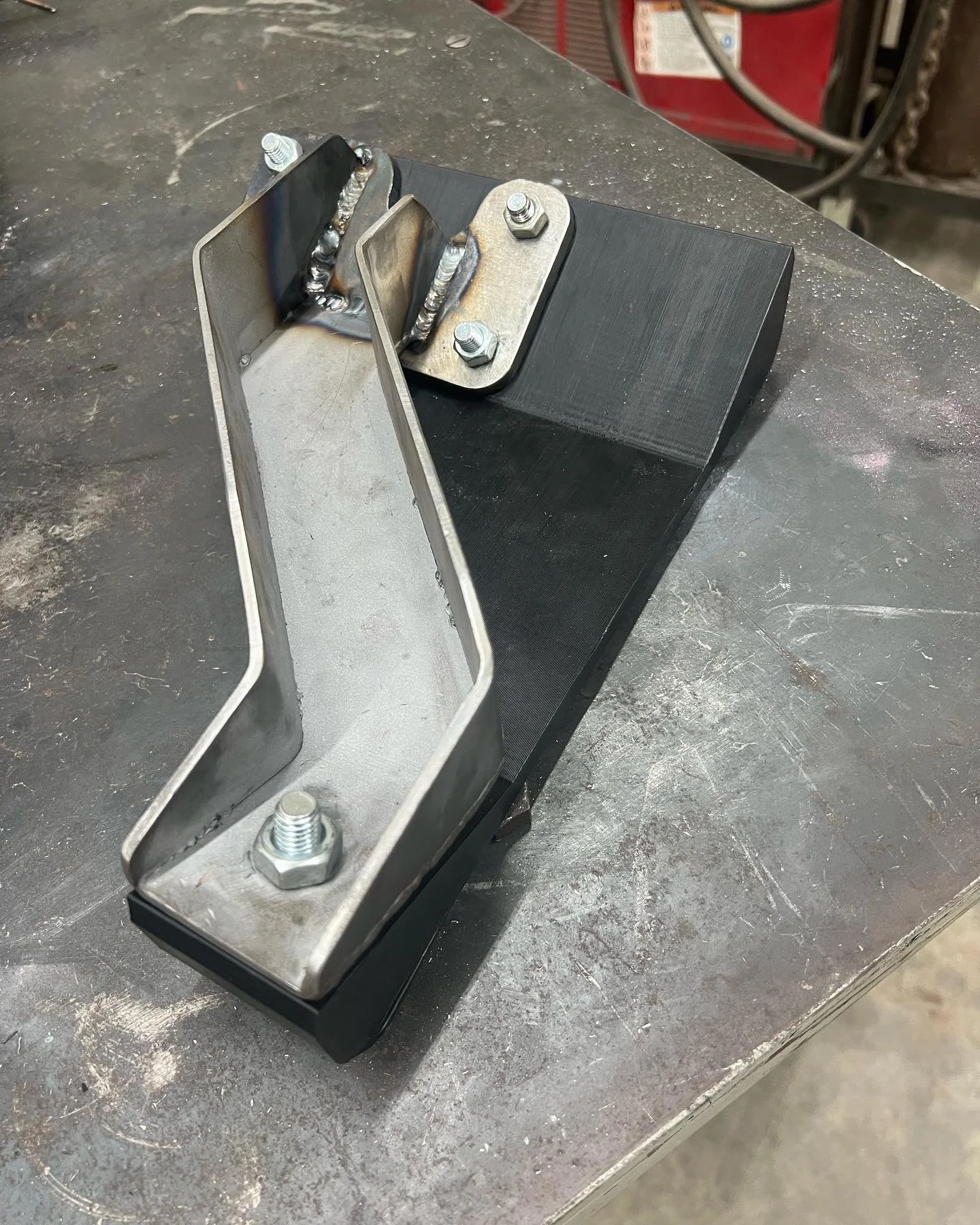 Driver Side Engine Mount - Real - 1.jpg
