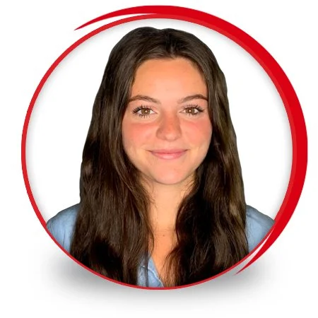 Bella Thomas, Career Blog Writer