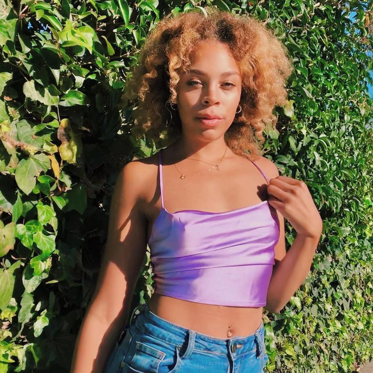 Sundays are for Sunshine and BIG Hair!!! How are you spending your Sunday??