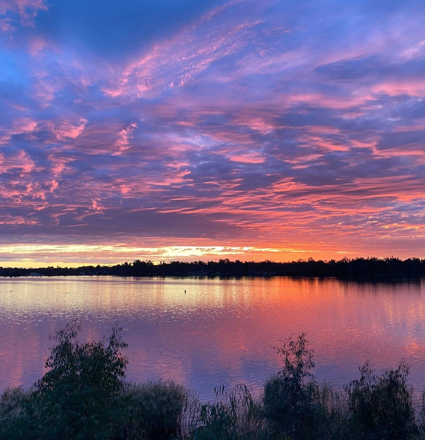 A violet sky melting into still waters is nature&rsquo;s way of slowing everything down 💜

Captured by Donna Pearce