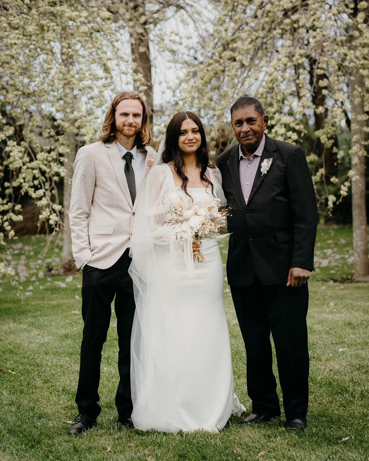 Bride and groom Christchurch