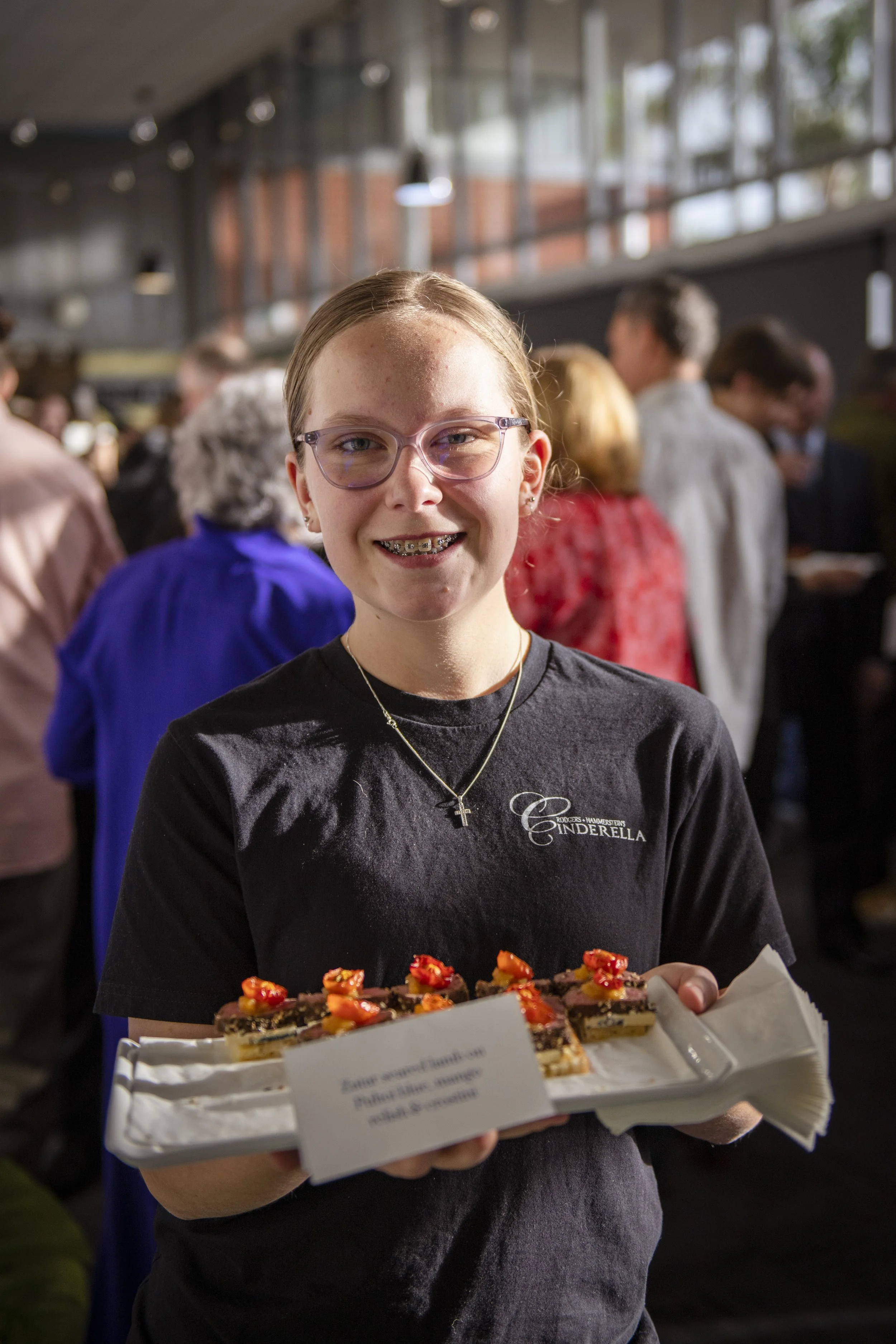 Dining for a Difference-8500435.jpg