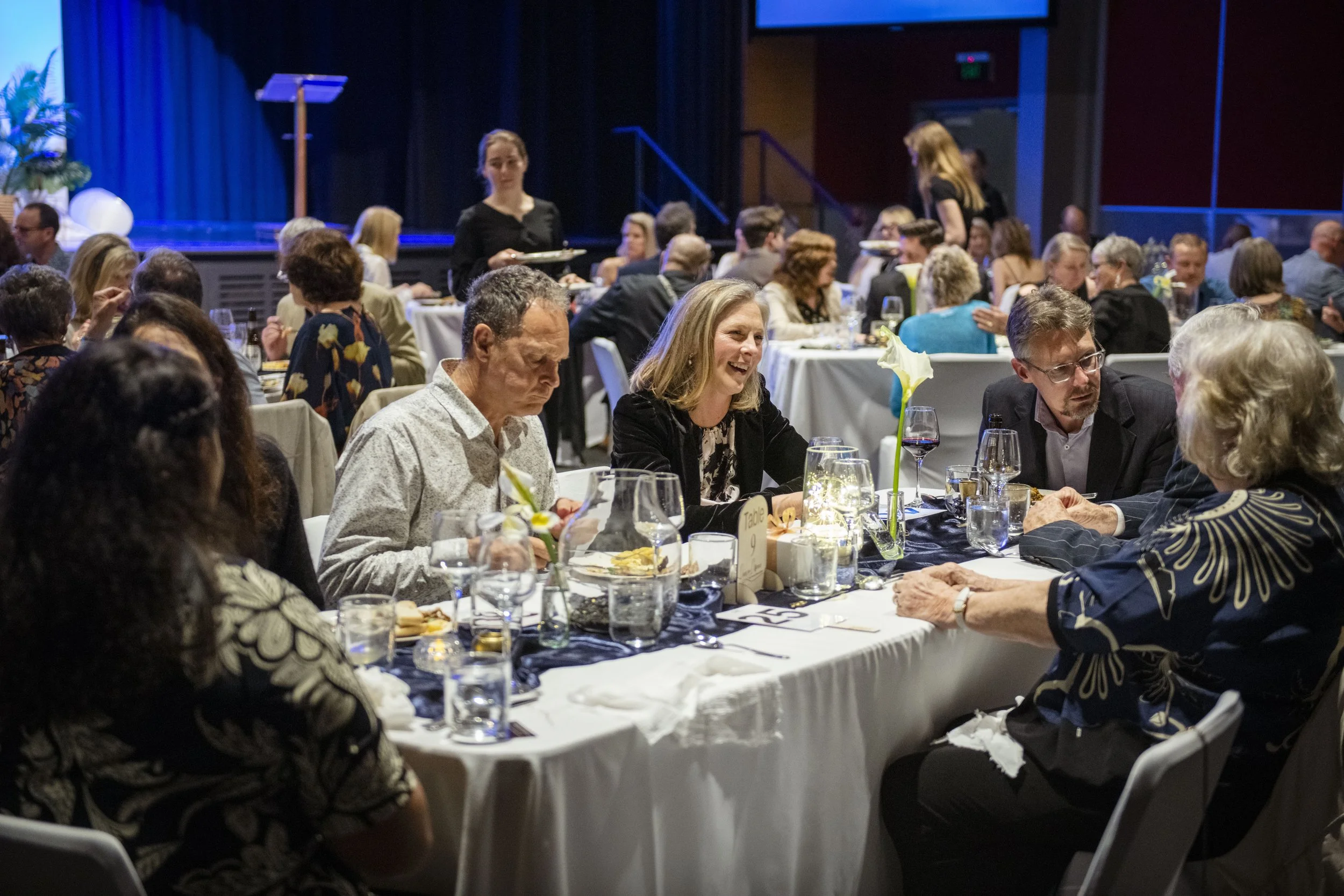 Dining for a Difference-8500592.jpg