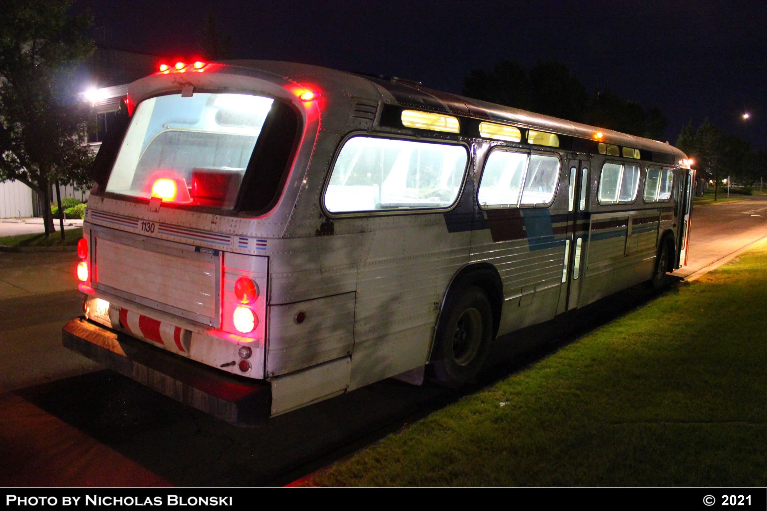 Another brief stop in Horizon Industrial near Whitehorn station, to burn off some more time as we were quite early for 1046’s arrival. These were my first photos of 1130 taken with my Canon DSLR and properly edited. Photos by Nick Blonski