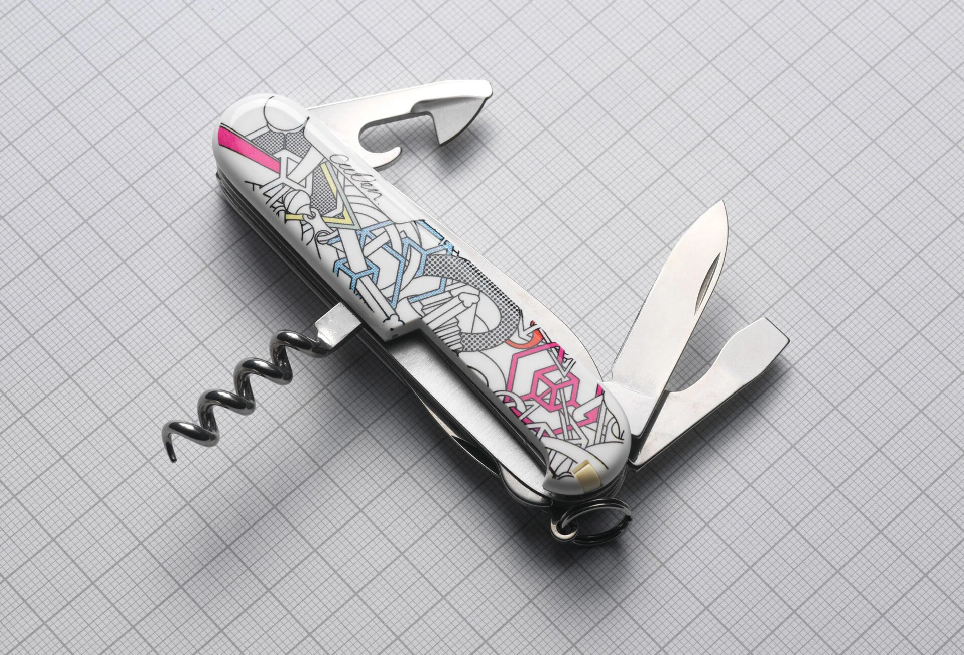 05_WALL_VICTORINOX.jpg