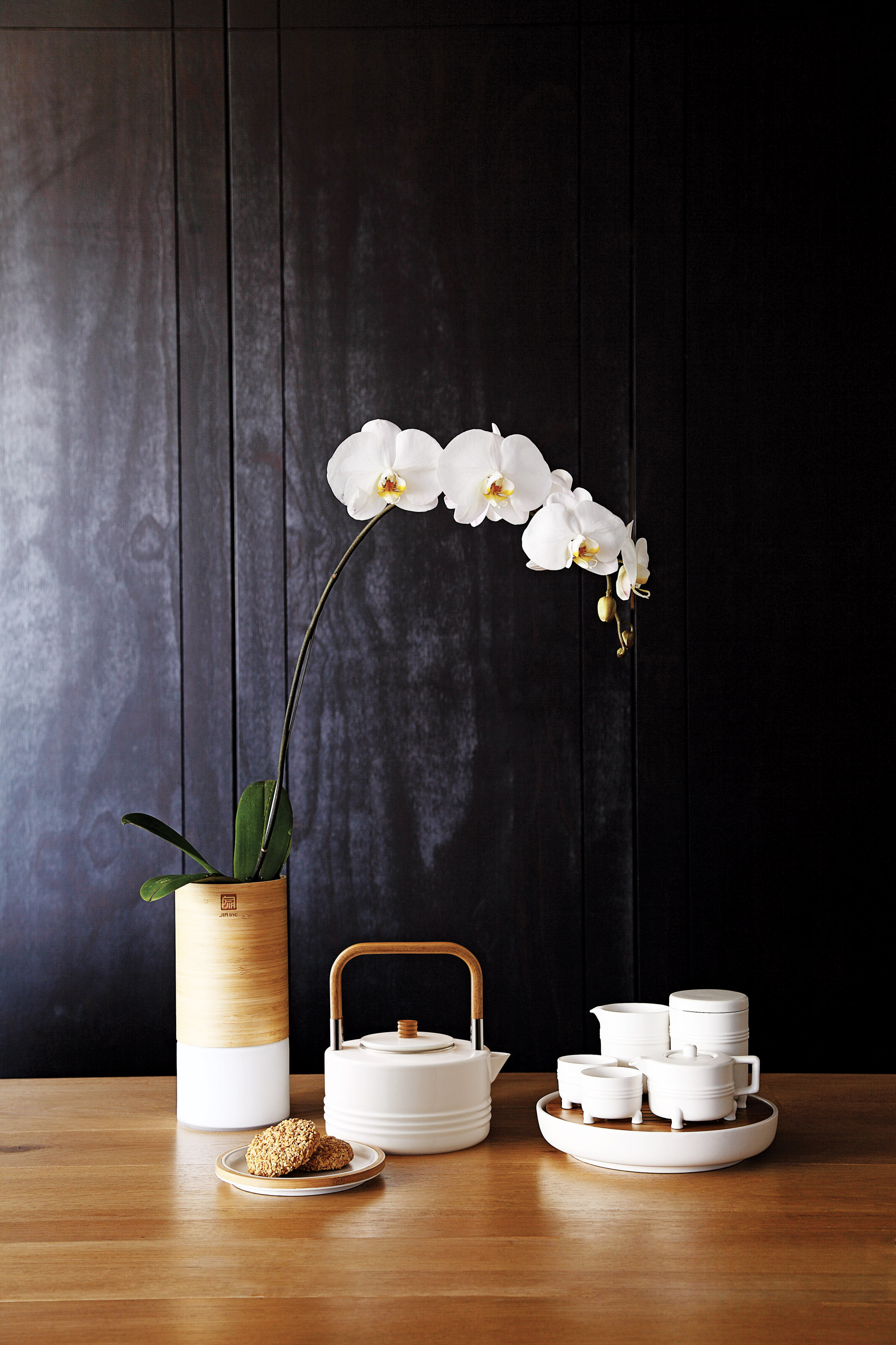 JIA Inc._String Enamel Kettle_M2.jpg