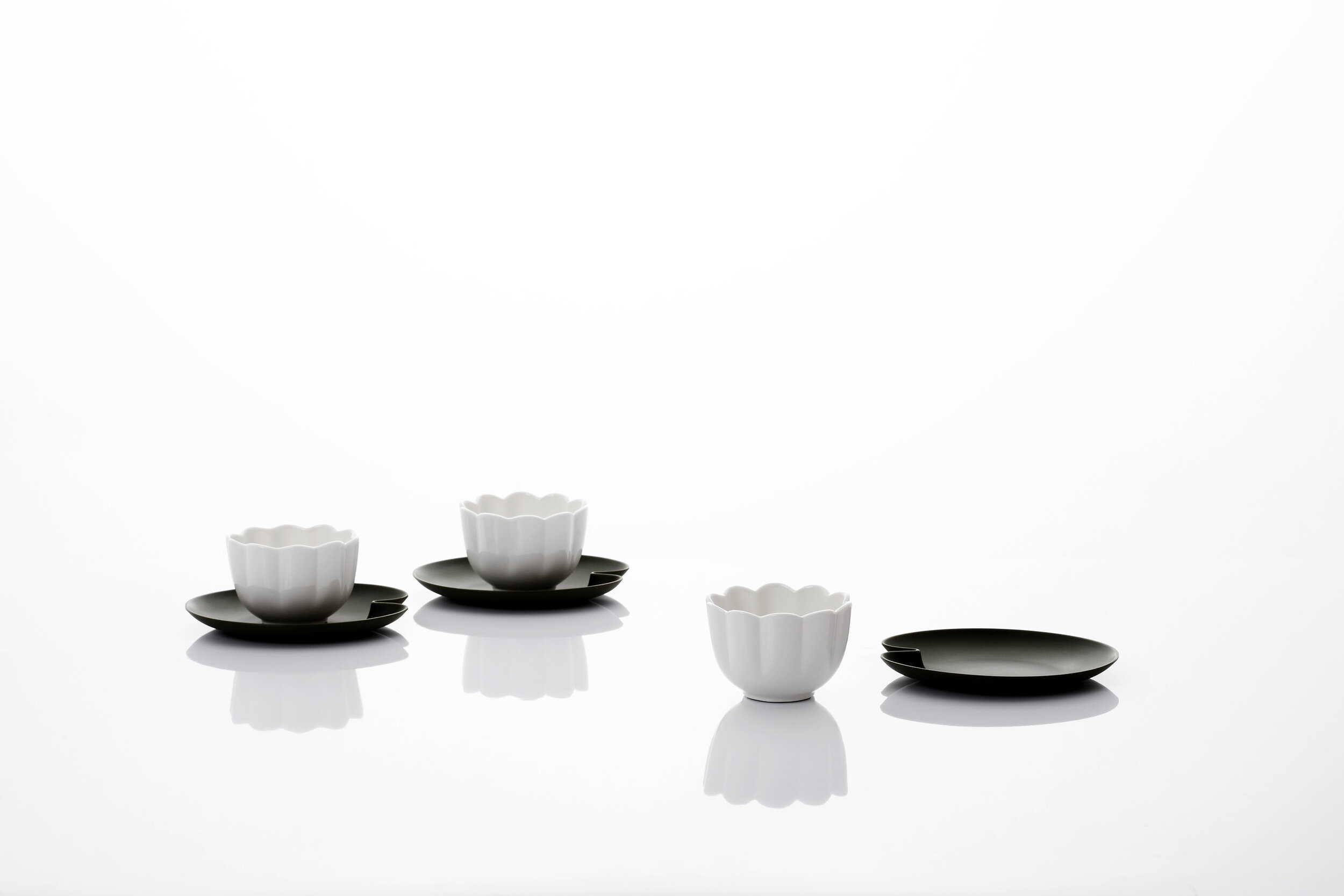 JIA_NPM_LotusDessertSet_Group04.jpg