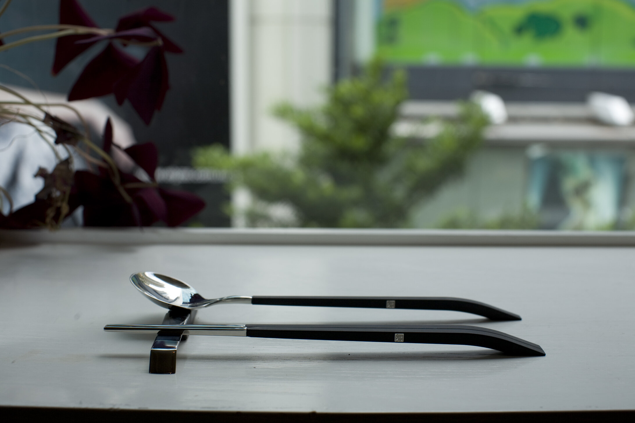 JIA_Calligraphy_ChopsticksAndSpoonSet.jpg