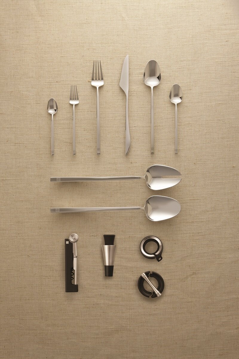 JIA_Caligraphy_CutlerySetAndWineToolsSet.jpg