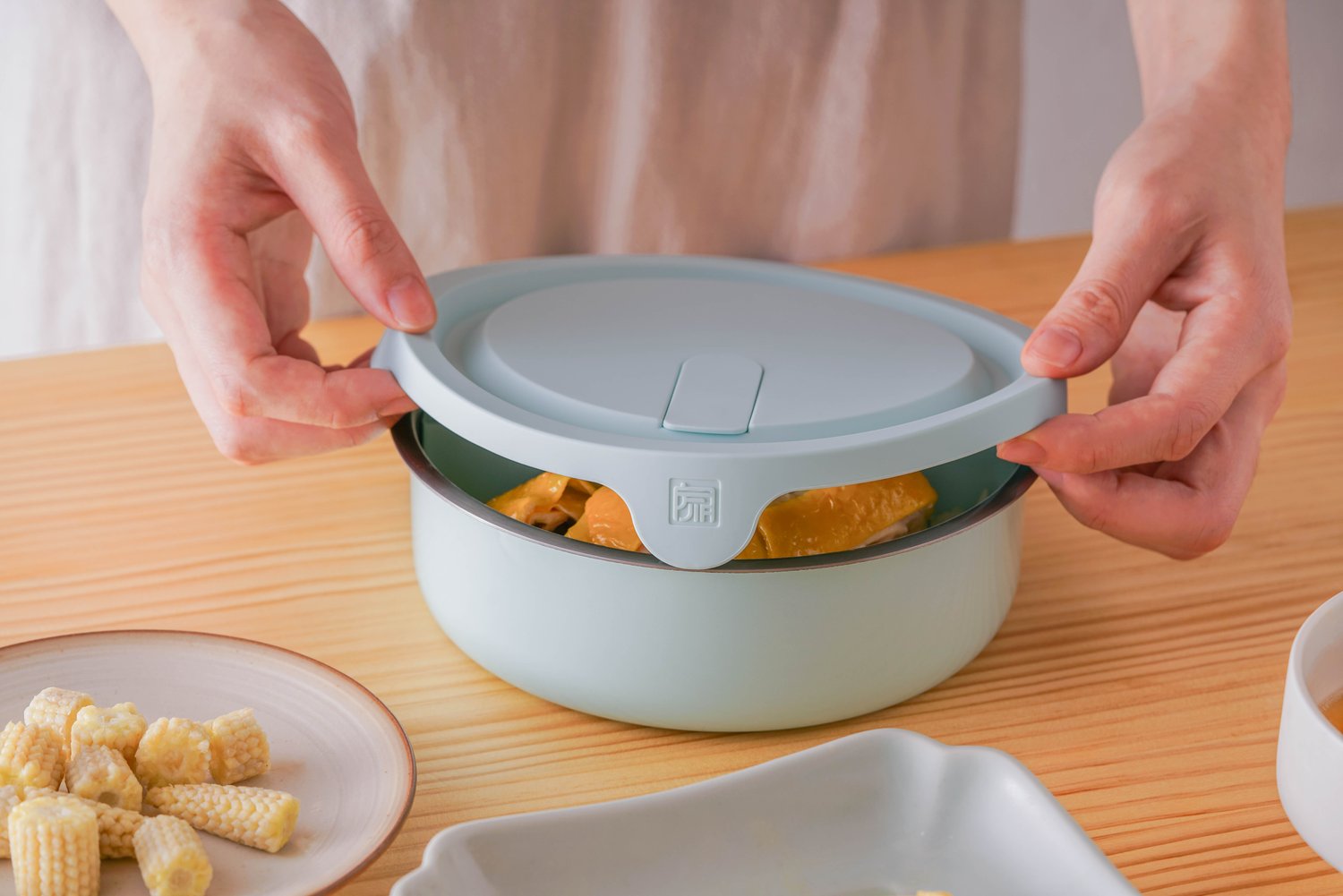 Microwave Safe SS Food Container — JIA 品家 (EN)