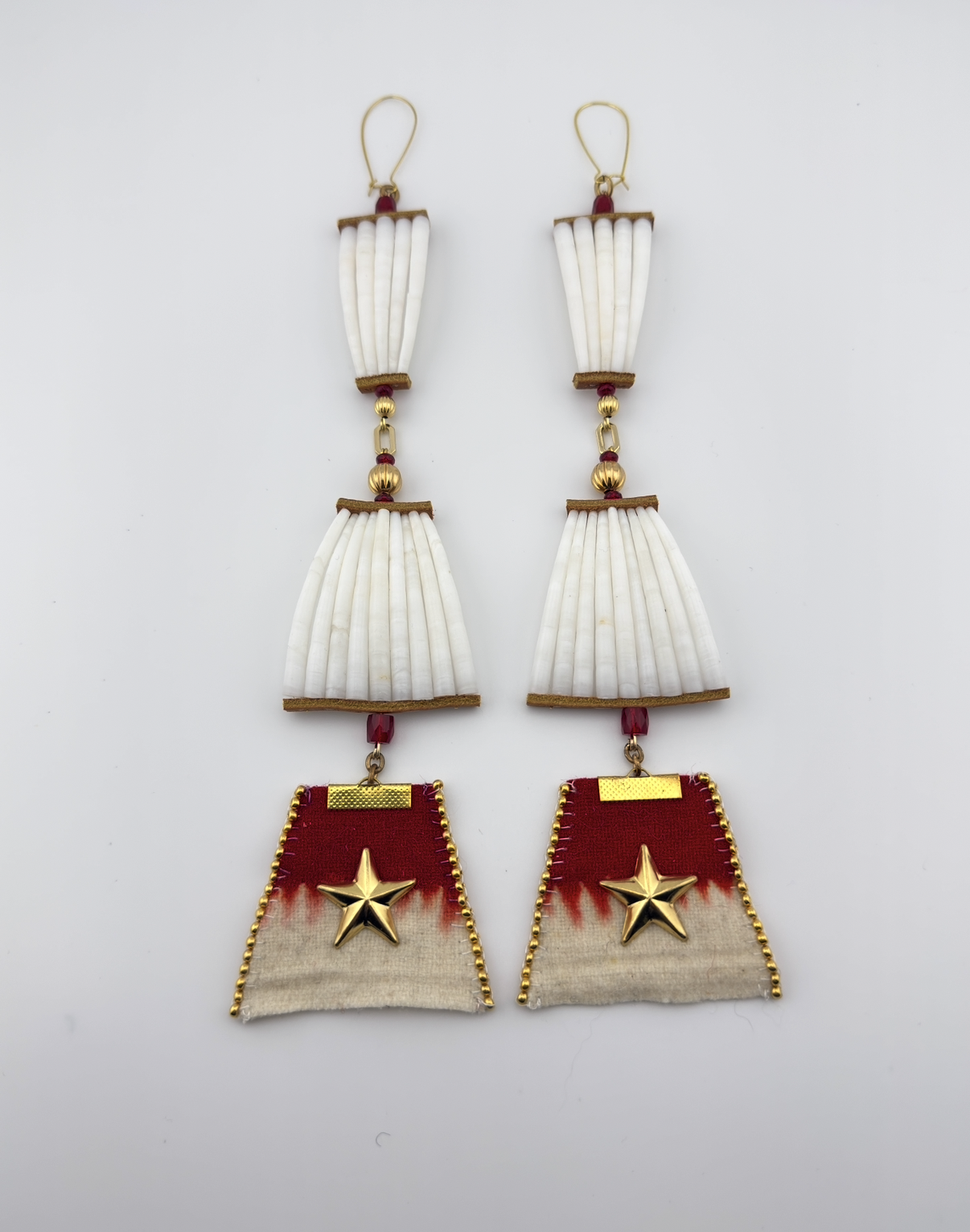 EJNA LARGE DENTALLIUM EARRINGS WITH RED TRADE CLOTH 3