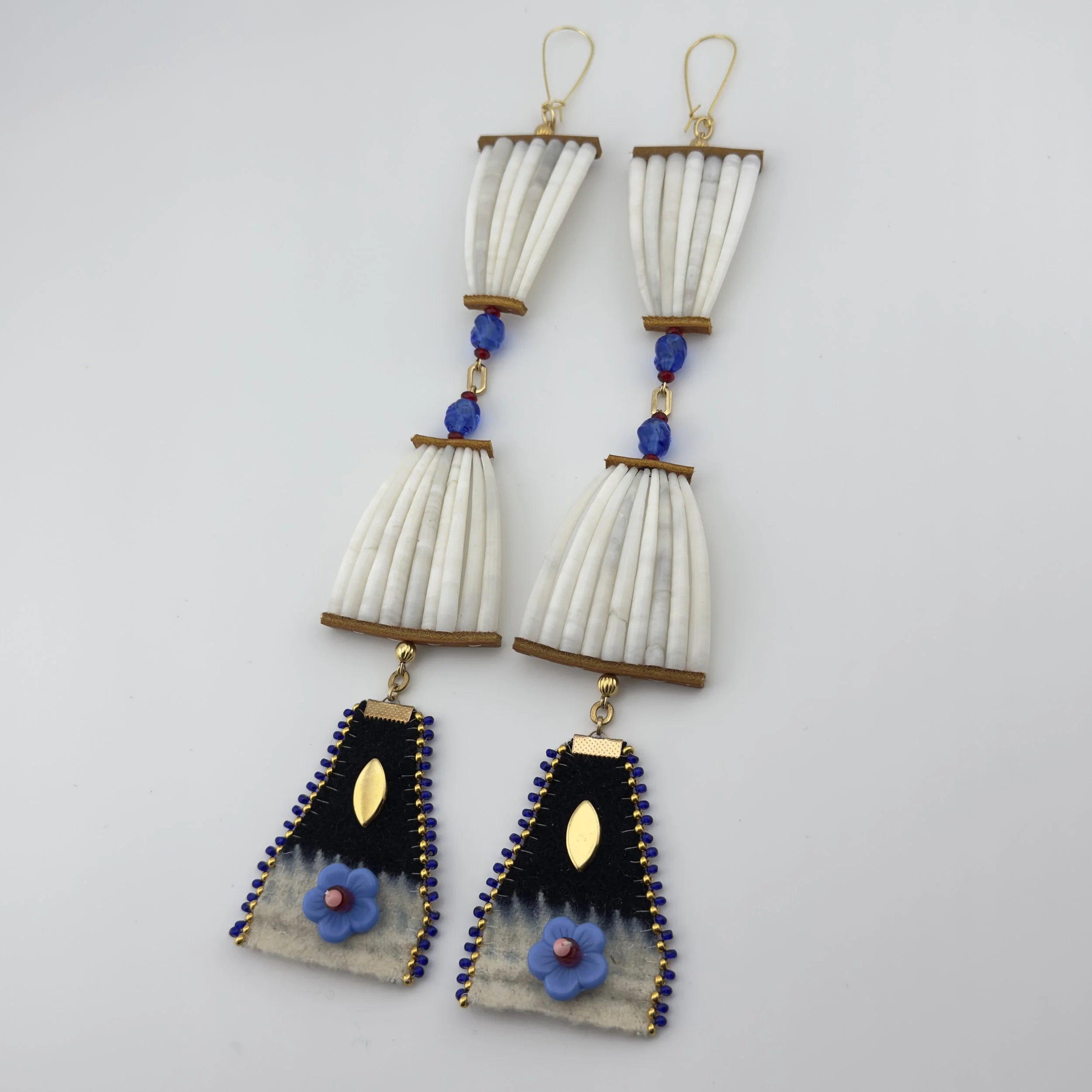 EJNA LARGE DENTALLIUM EARRINGS 1