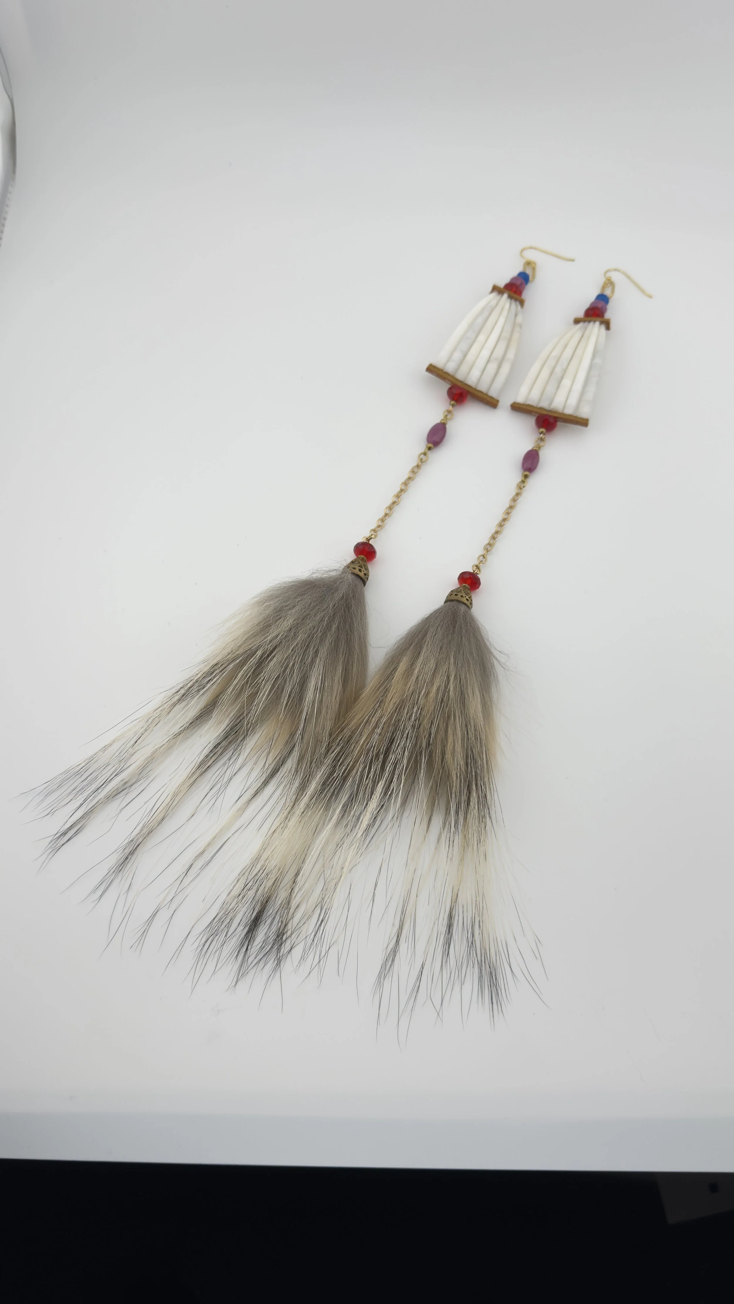 EJNA WOLF/DENTALLIUM EARRINGS 2