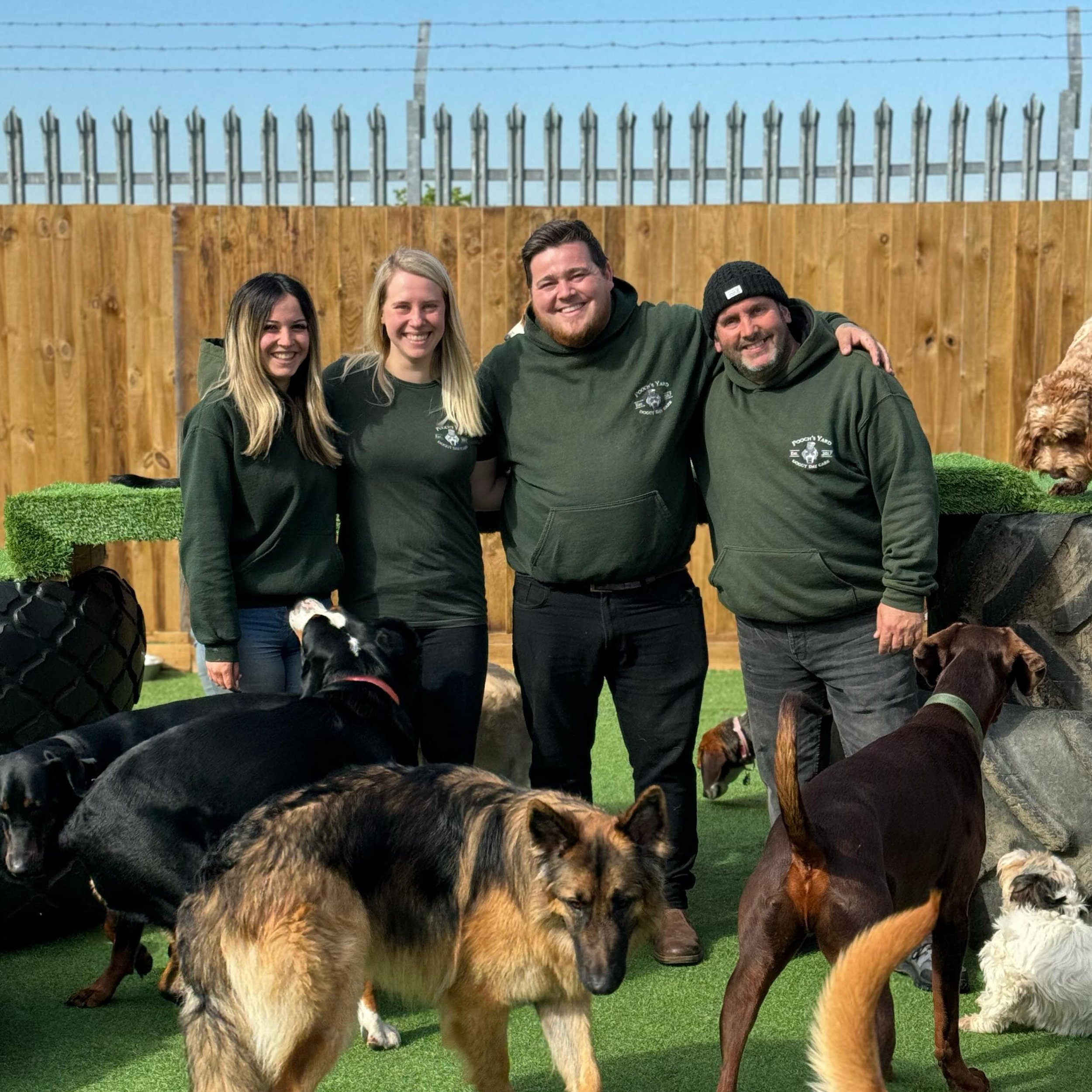 Team Pooch&rsquo;s Yard!! 🐾
&mdash;
We are now sorting through all the applications we&rsquo;ve received. We&rsquo;ve had over 300 people apply so as you can imagine&hellip; it&rsquo;s taking a lot of time to go through them. Please bear with us, we