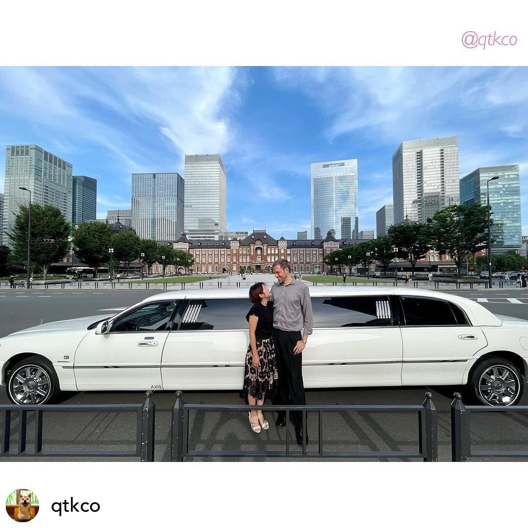 Looove this pic! Thank you! 

Repost @qtkco 🧡💜💙💚❤️💛💗

Who&rsquo;s the lucky girl? It&rsquo;s me! My babe @deh0512cpp made one of my dreams came true to ride on the limousine with @tokyolimoservice on my Bday✨ 
It&rsquo;s been always my #bucketl